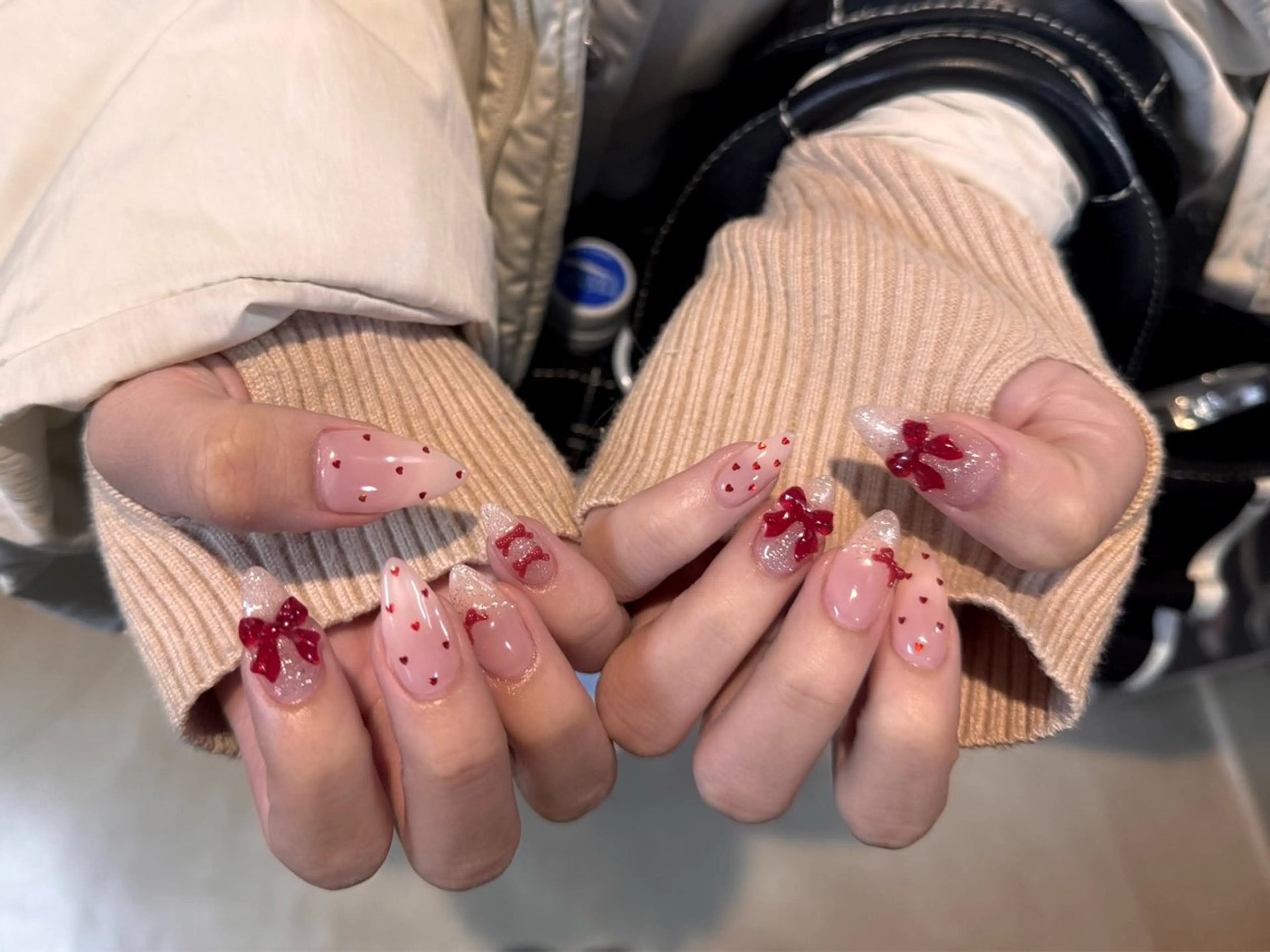 ネイル ジェルネイル ガーリー ハート ピンク 赤色 ハンドネイル チャ ミーのネイルデザイン