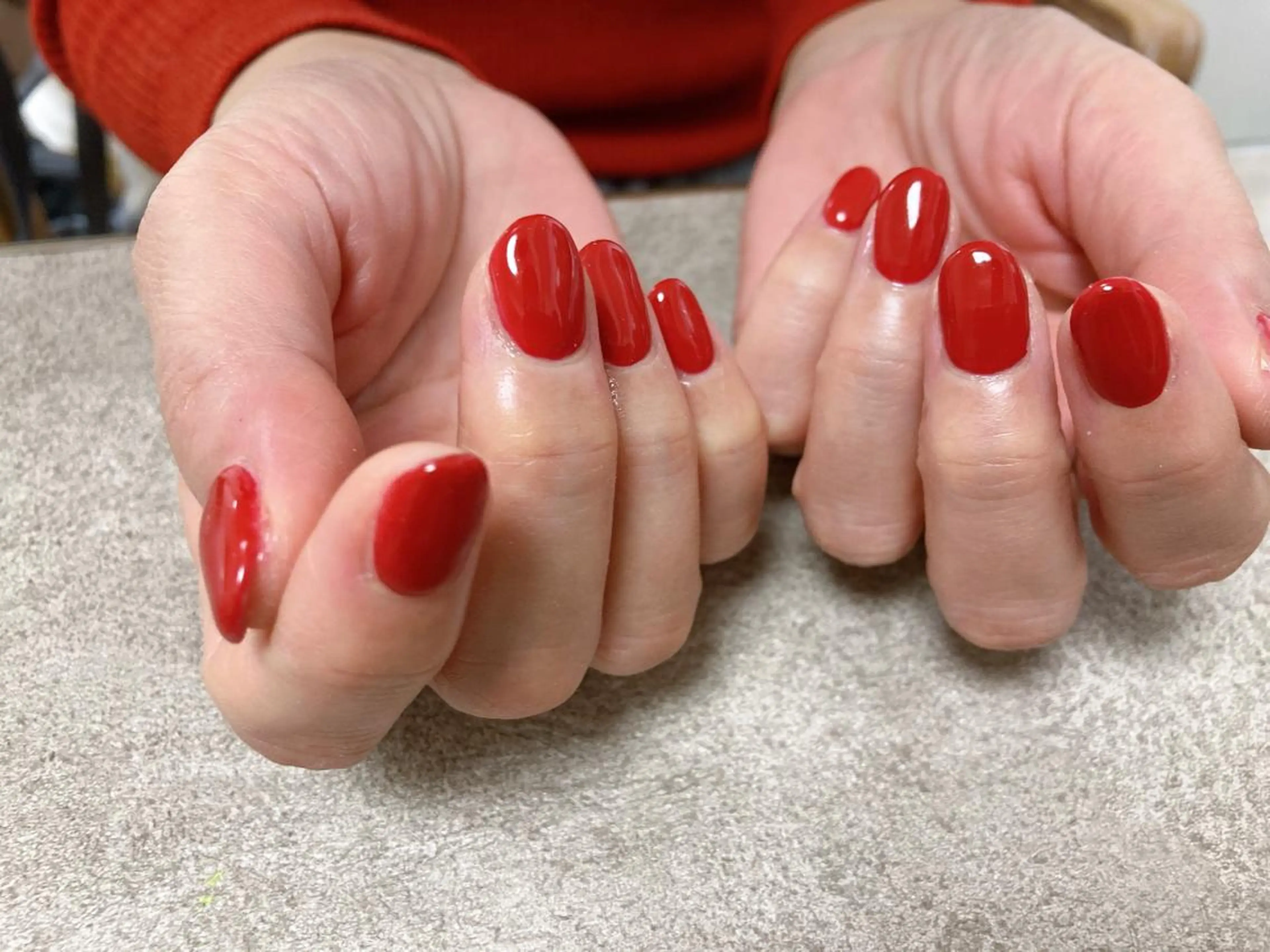 ネイル ワンカラーネイル 赤色 ハンドネイル Mogu nail 二子玉川のネイルデザイン