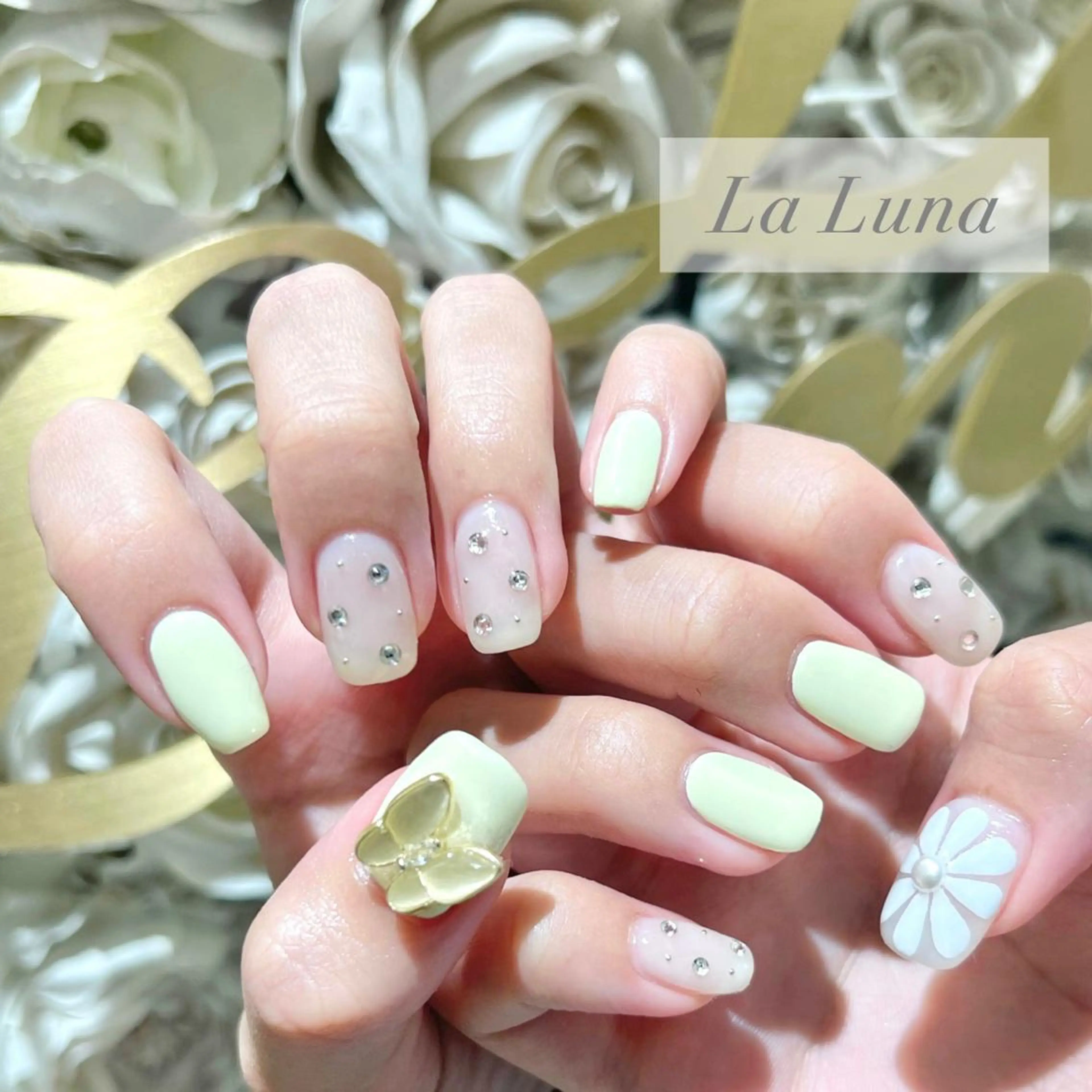 ネイル ＬａＬｕｎａ🌙 natsukiのネイルデザイン