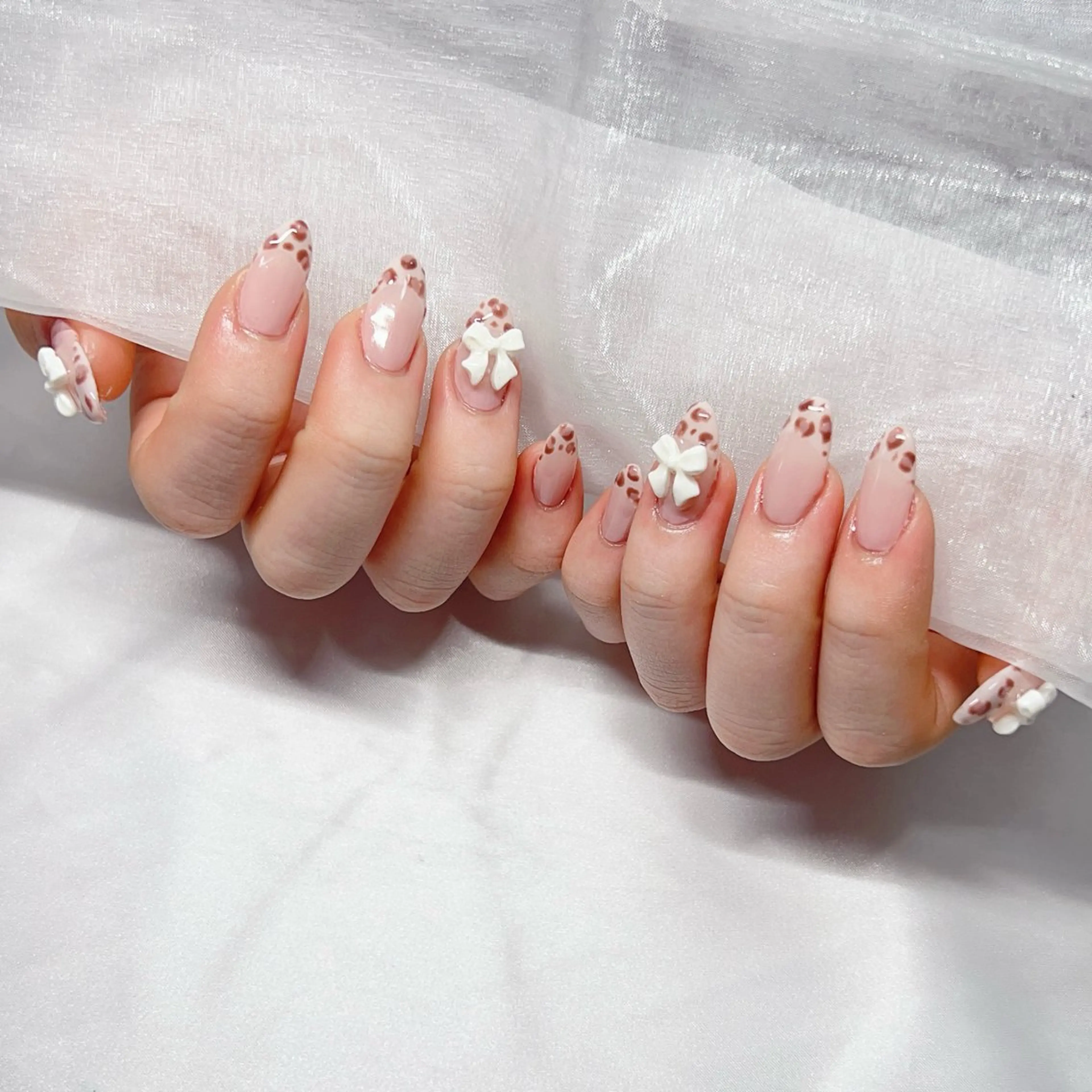 ネイル フレンチネイル ジェルネイル 韓国ネイル ラメ(グリッター) マグネットネイル ハンドネイル -nail salon-Reward所属・nail salon Rewardのネイルデザイン