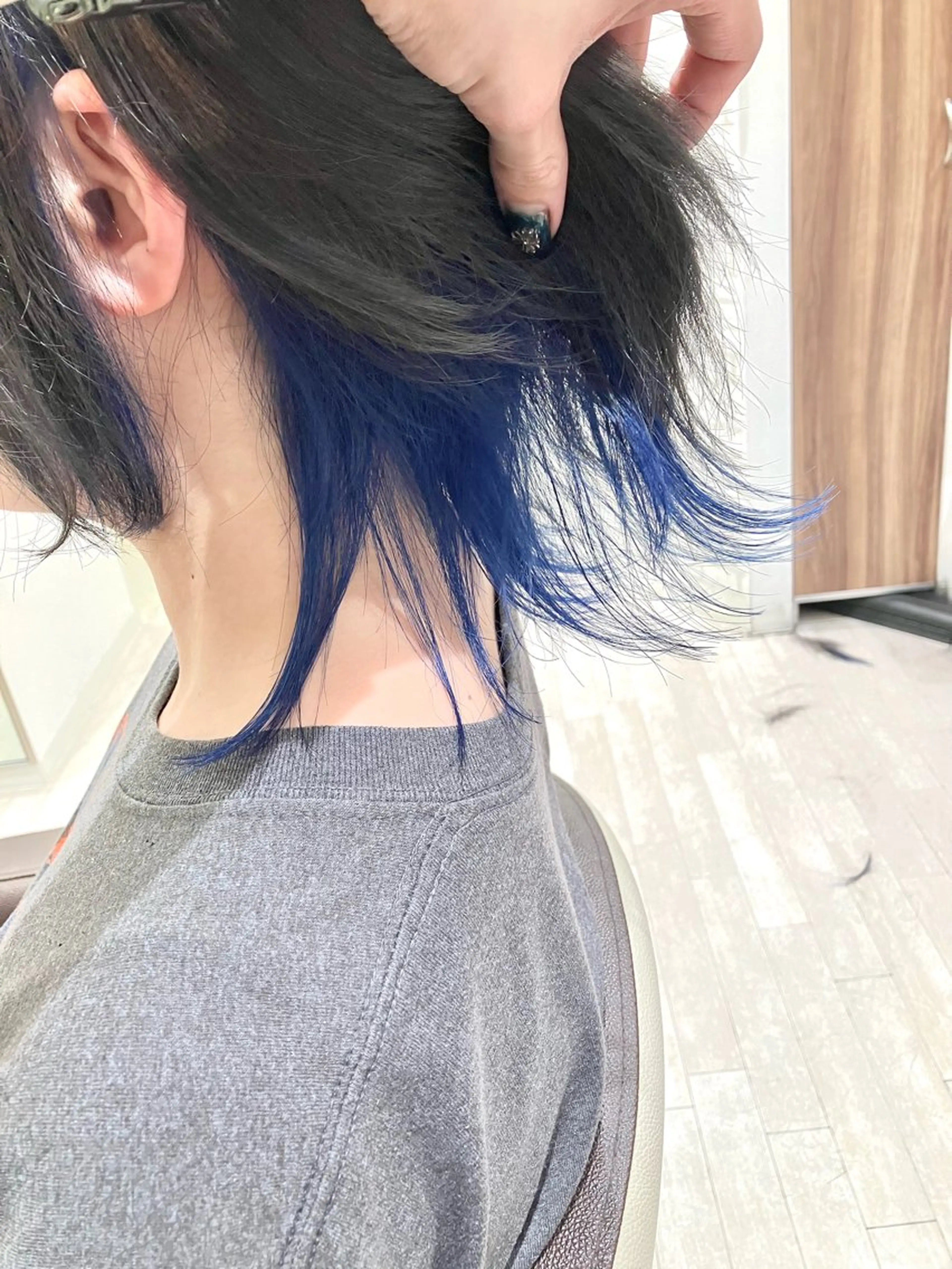 ミディアム カラー ヘアカラー Re:st所属・Miyavi/カラー ショートボブのヘアスタイル