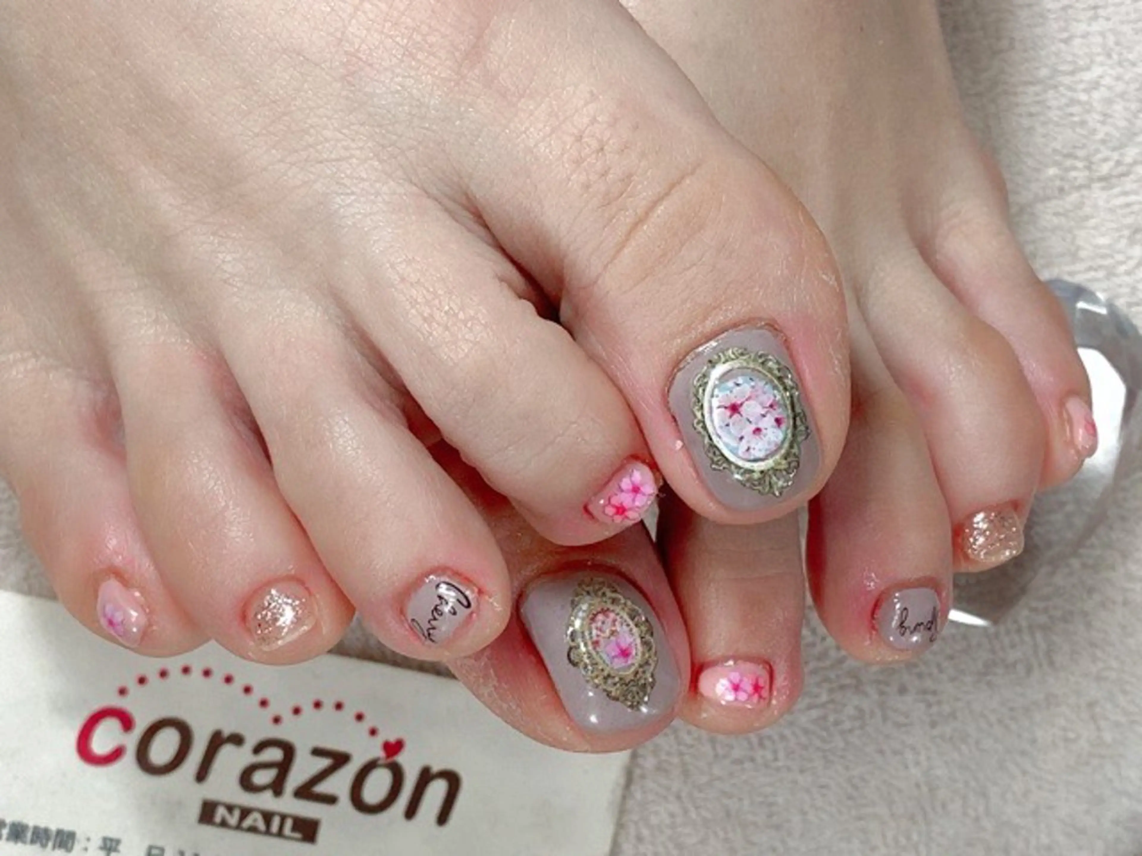 ネイル アートネイル 桜ネイル corazon所属・ネイリスト aicoのネイルデザイン