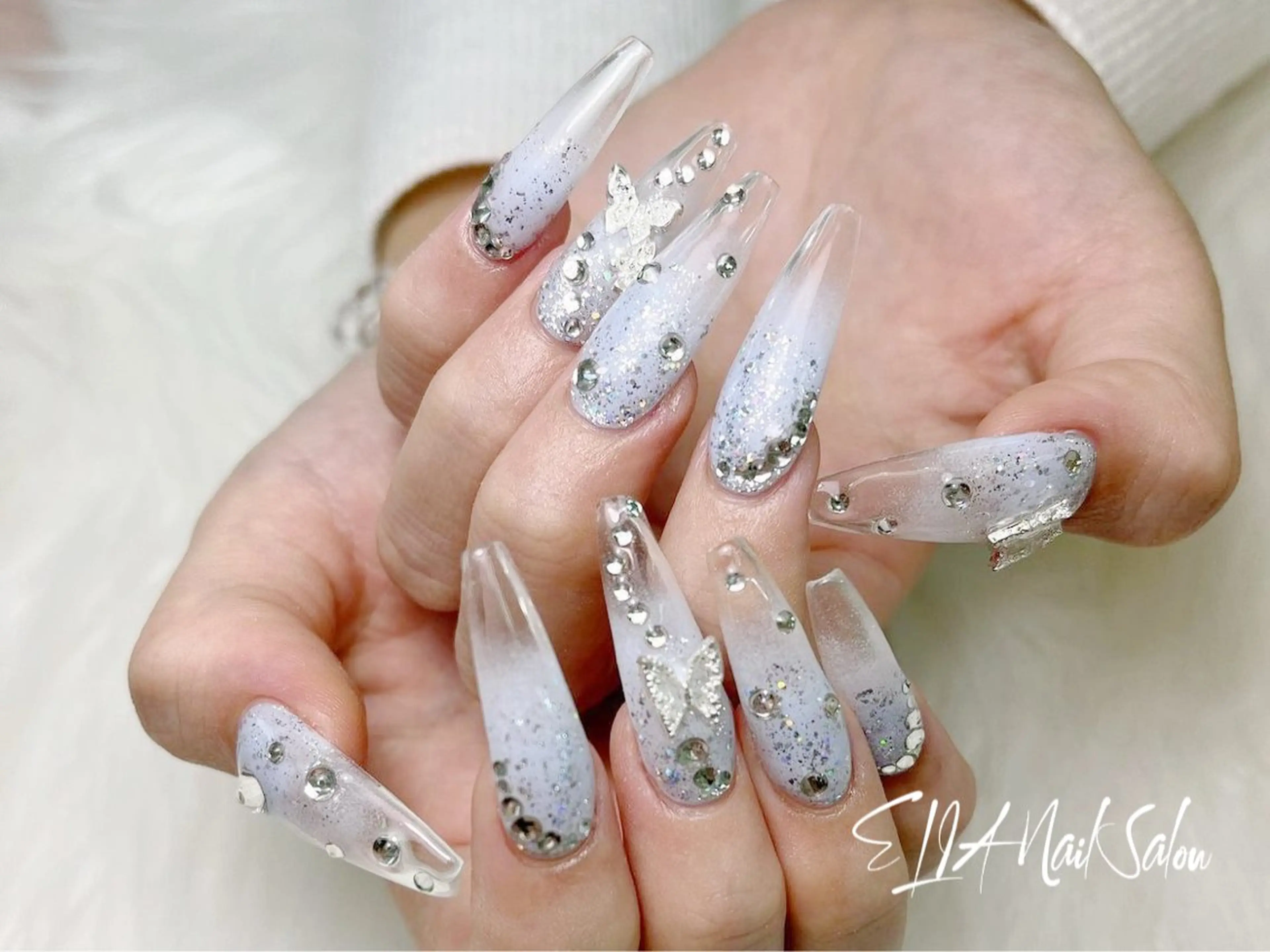 セミロング cici nailのネイルデザイン