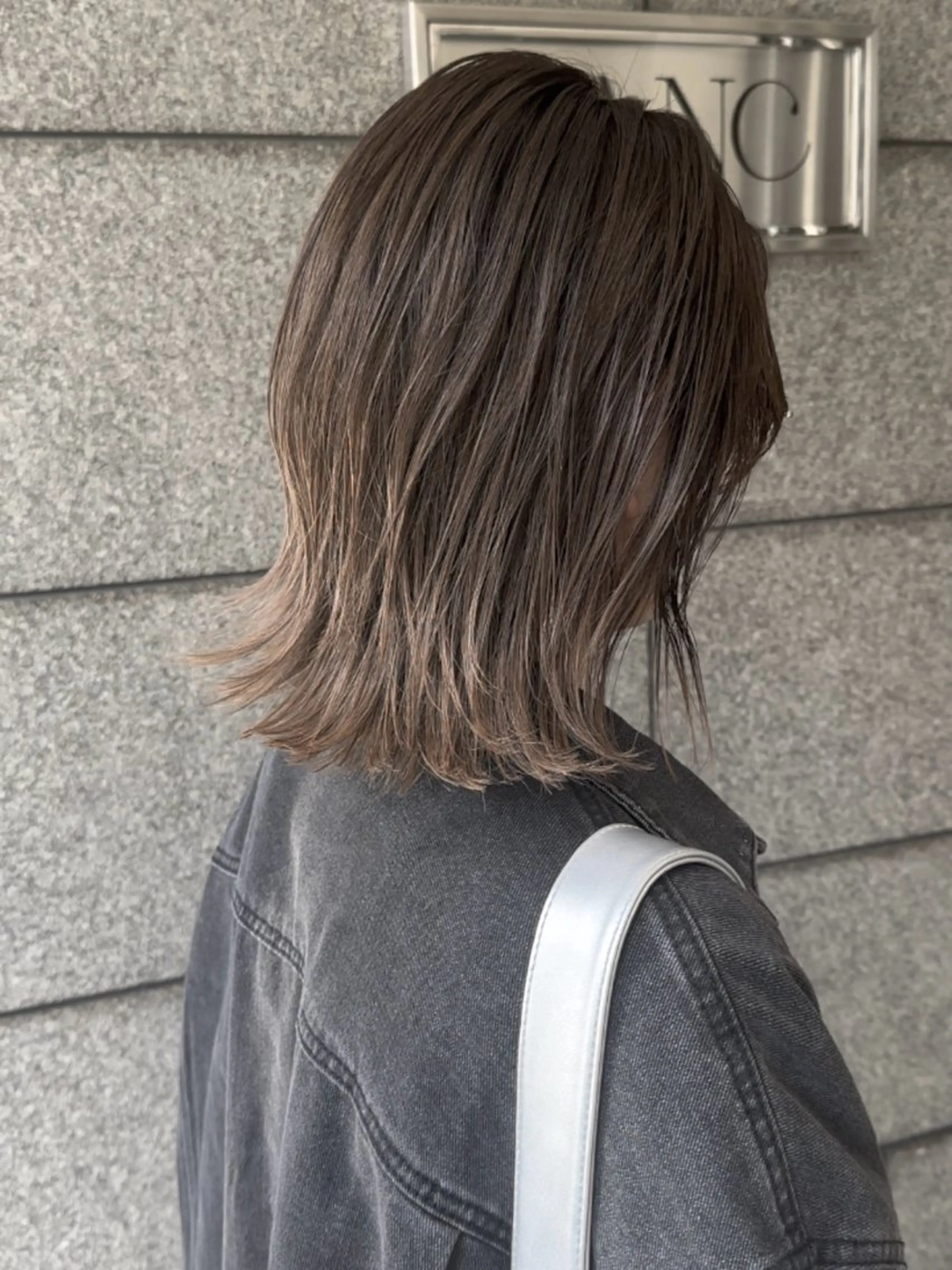 ミディアム カラー カット ヘアカラー トリートメント 本町/新町/心斎橋 透明感カラーSANCのヘアスタイル