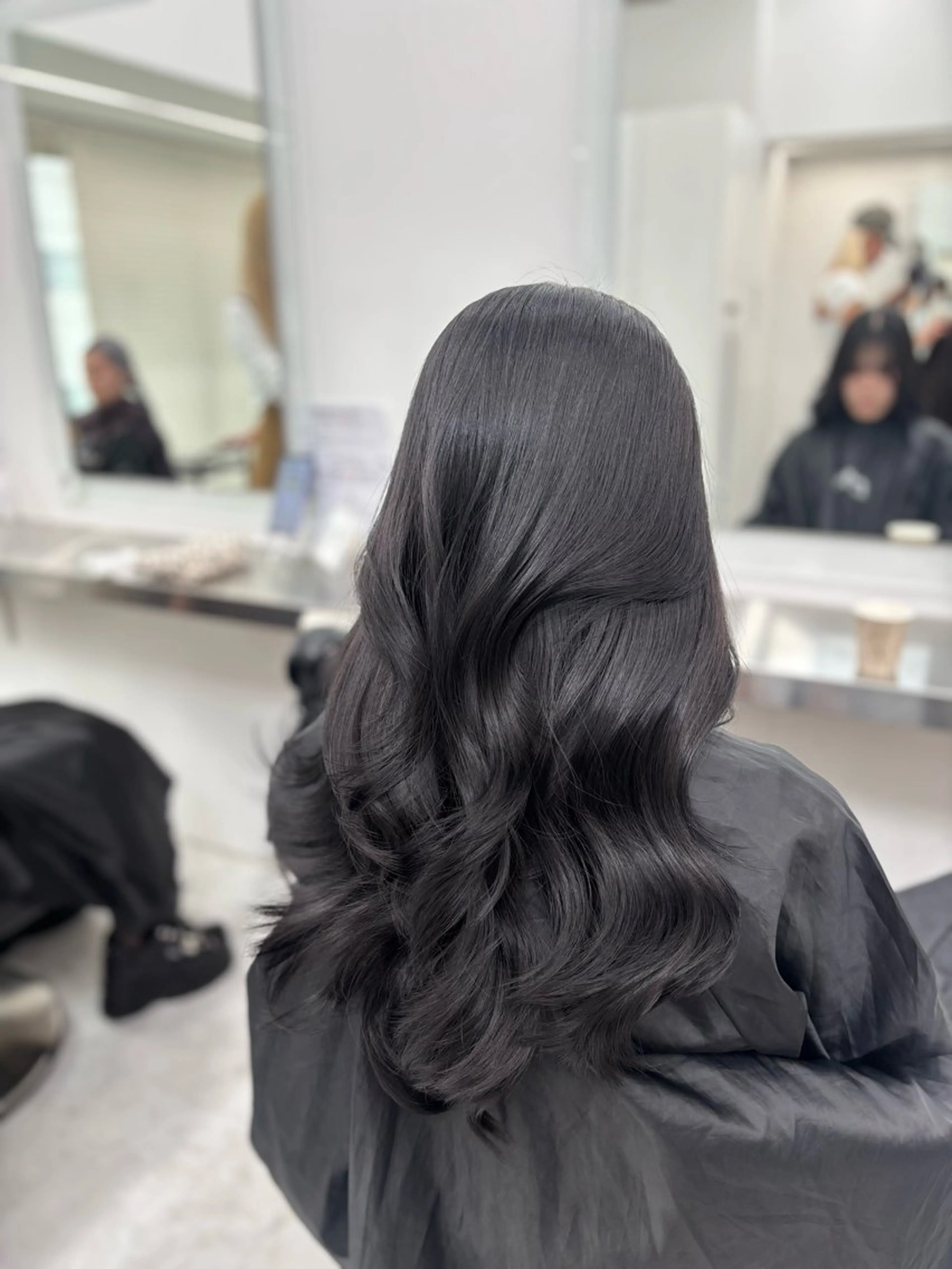 ロング カラー カット ヘアカラー 韓国風暗髪ヘア🤍 🫧MIREIのヘアスタイル