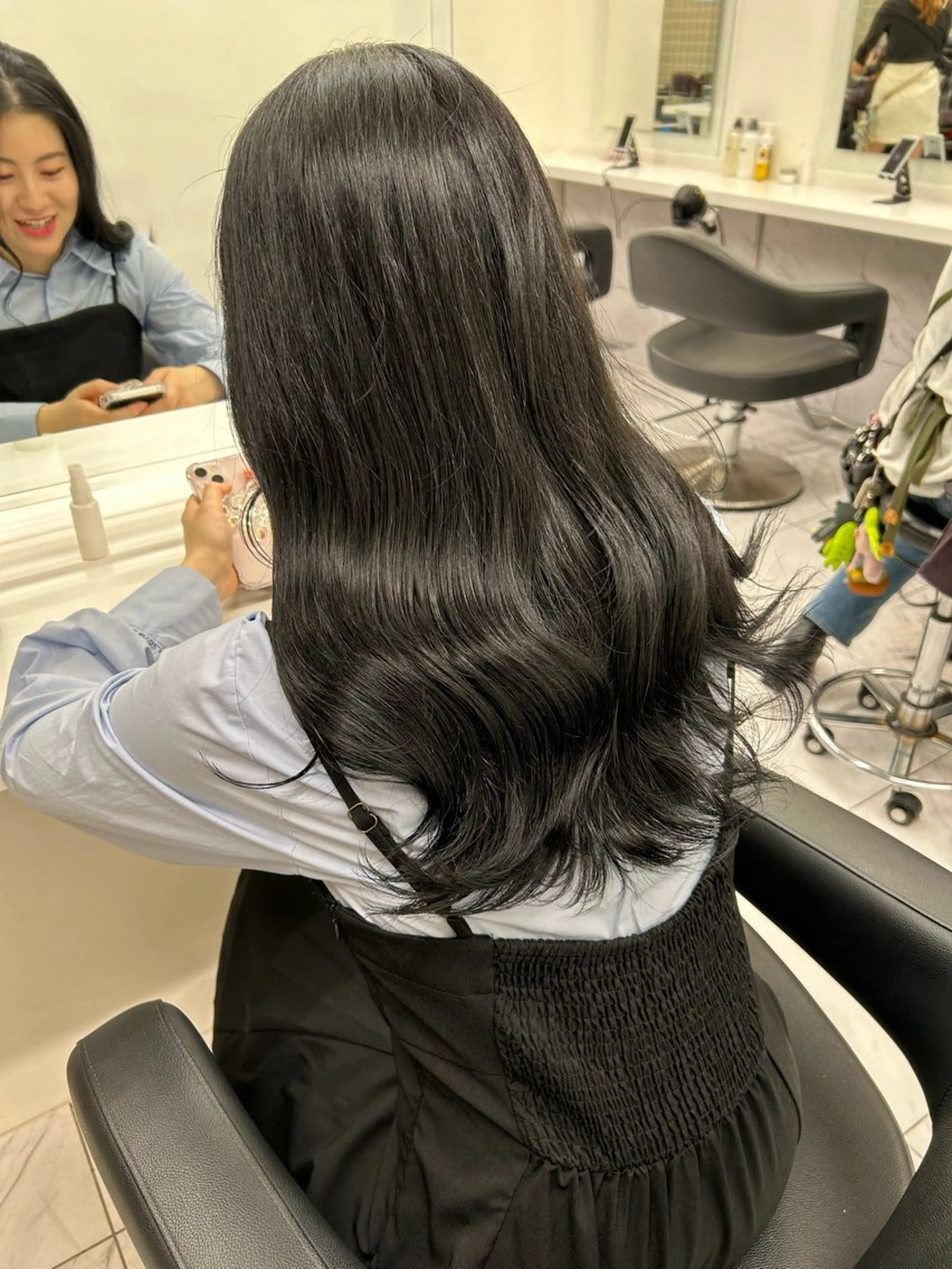 セミロング カラー パーマ ヘアアレンジ メンズ キッズ 🦋透明感グレージュ /韓国レイヤー🦋のヘアスタイル