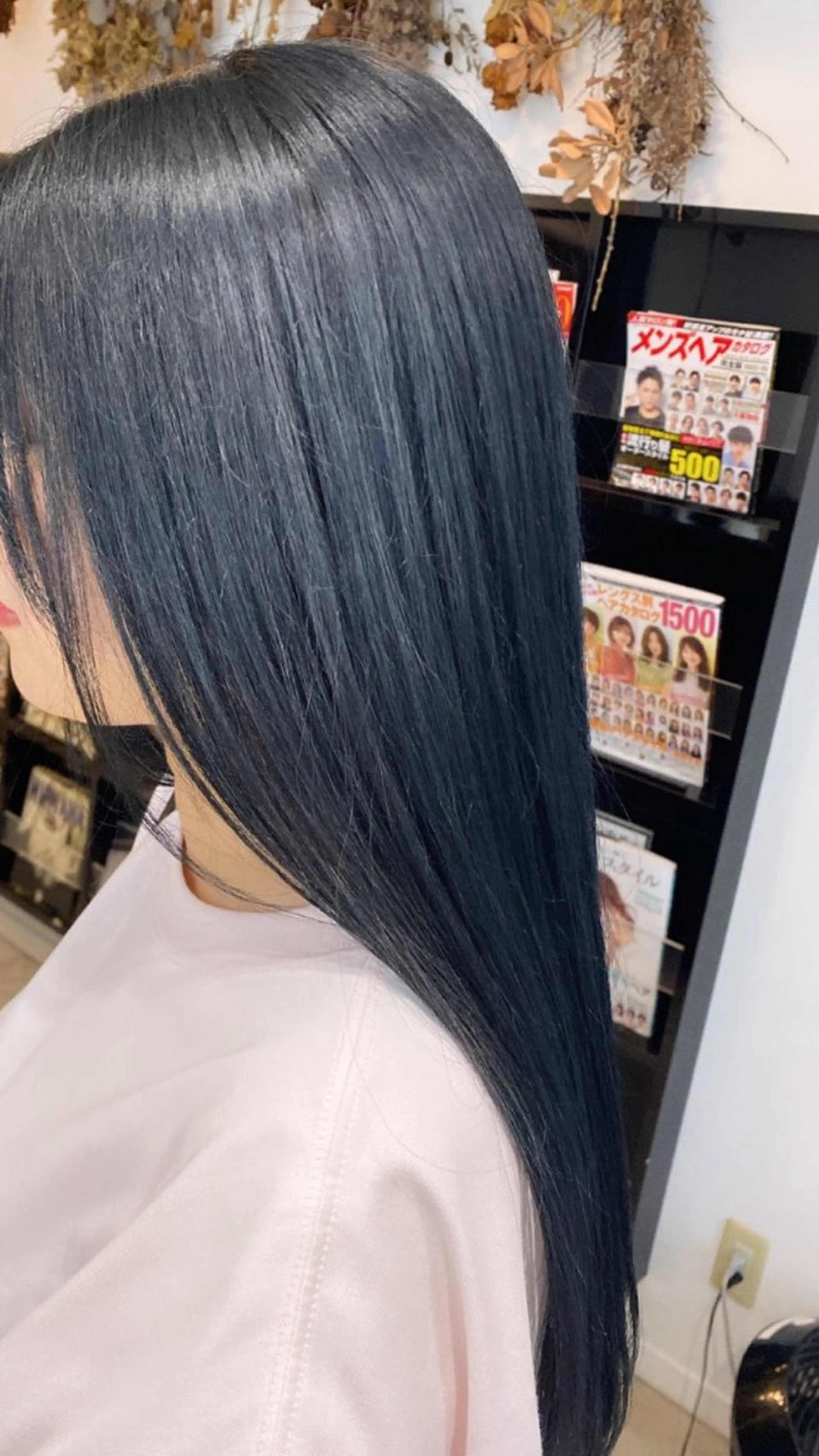ロング カラー 黒髪 ブルーカラー ブルーブラック ヘアカラー 💎長谷川 優羽💎のヘアスタイル