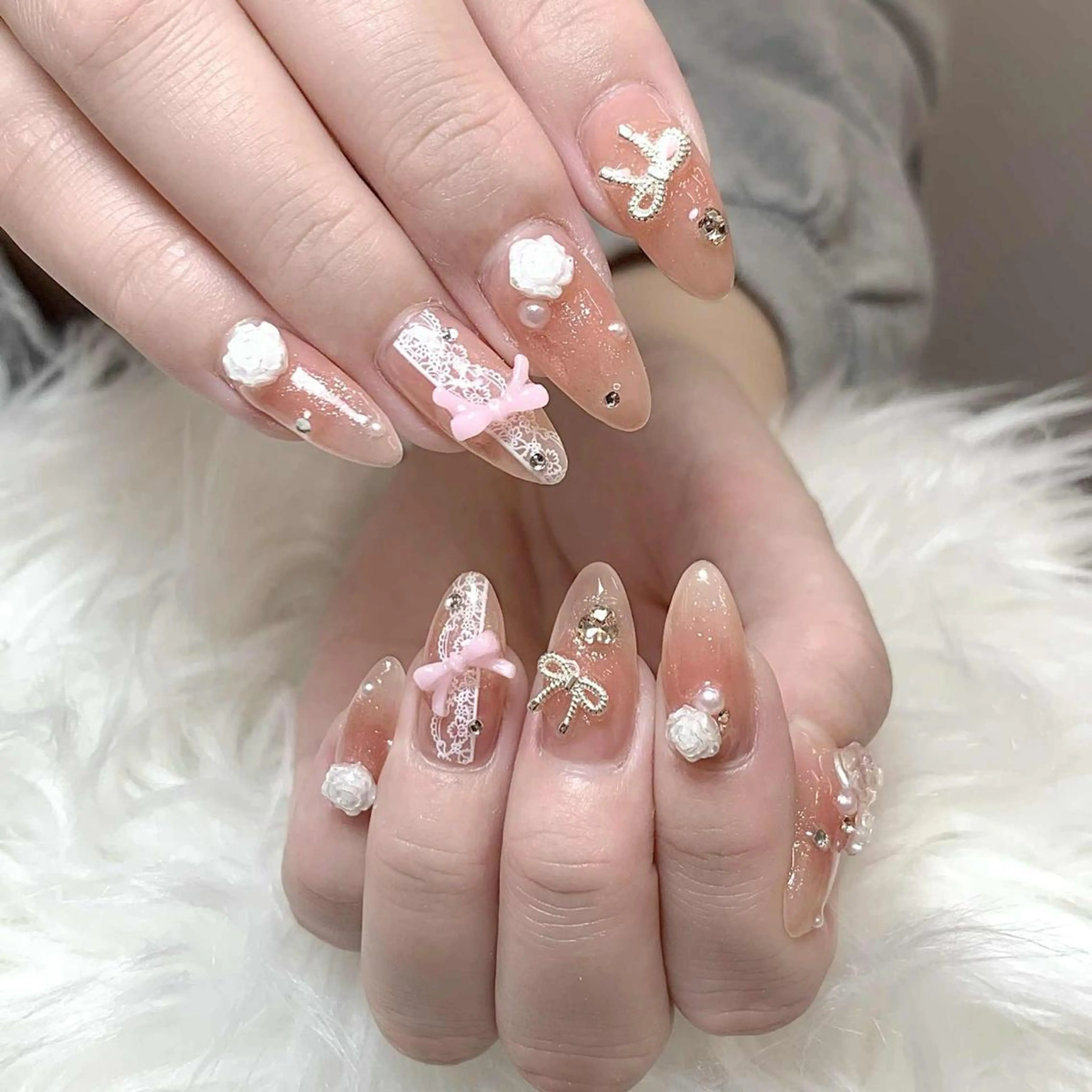 ネイル ヒユ ヒヨリのネイルデザイン