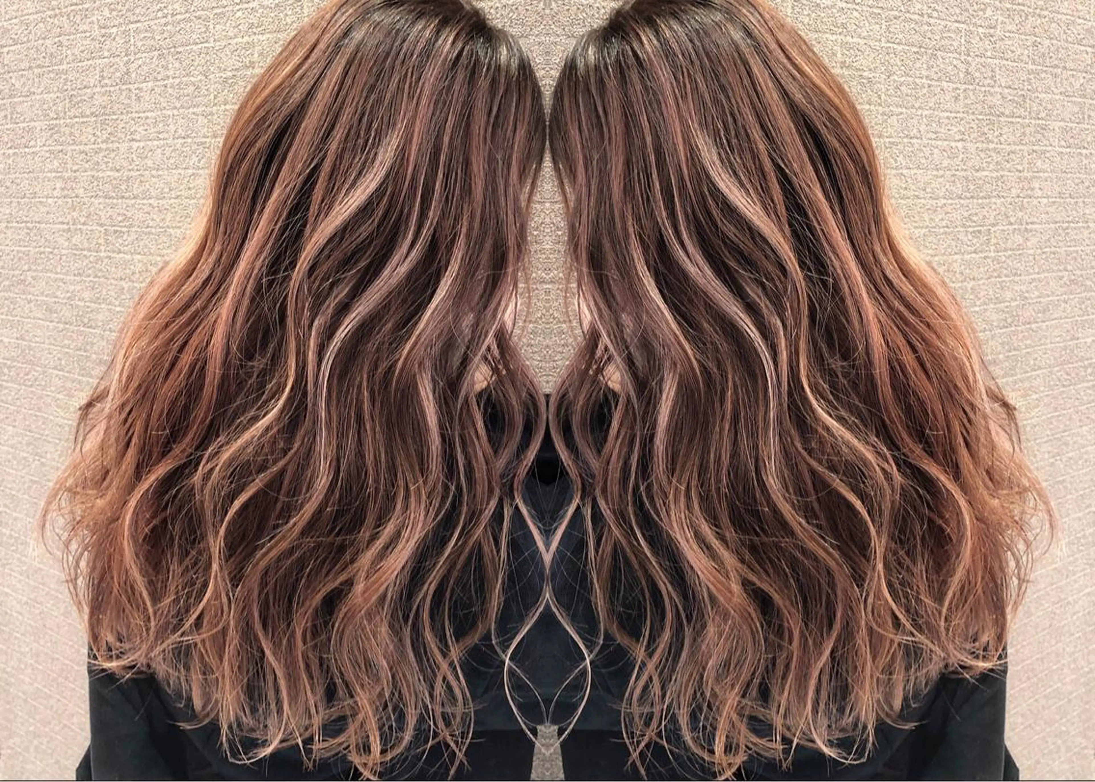 ロング カラー ヘアアレンジ シールエクステ バレイヤージュ デザインカラー ハイライトカラー エクステ アンドウ ユウ/ レイヤーカット/韓国のヘアスタイル