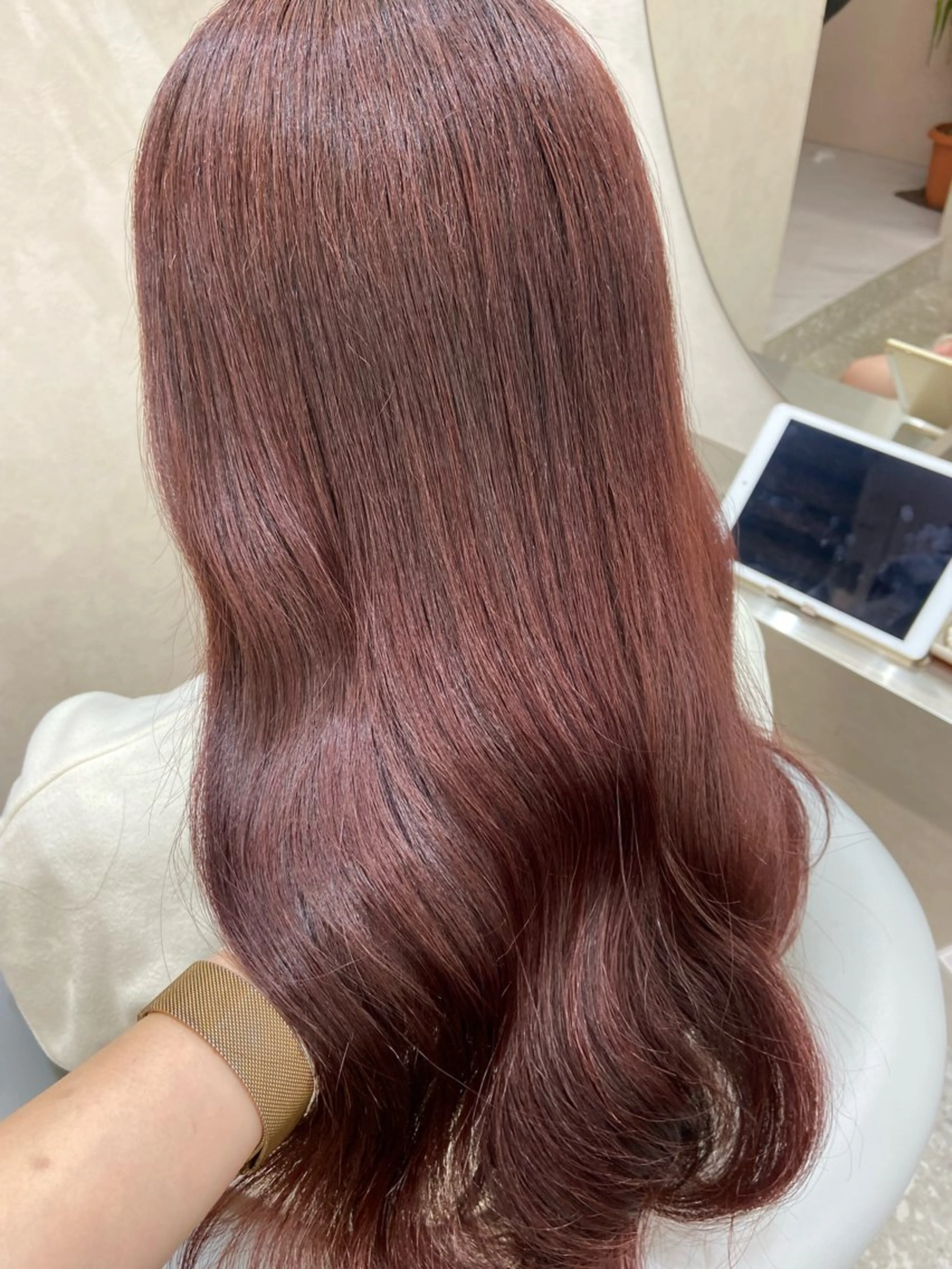 ロング カラー ブリーチ ブリーチなしカラー レッドカラー カット ヘアカラー トリートメント 新宿/韓国ヘア 中明度カラー/かやのヘアスタイル