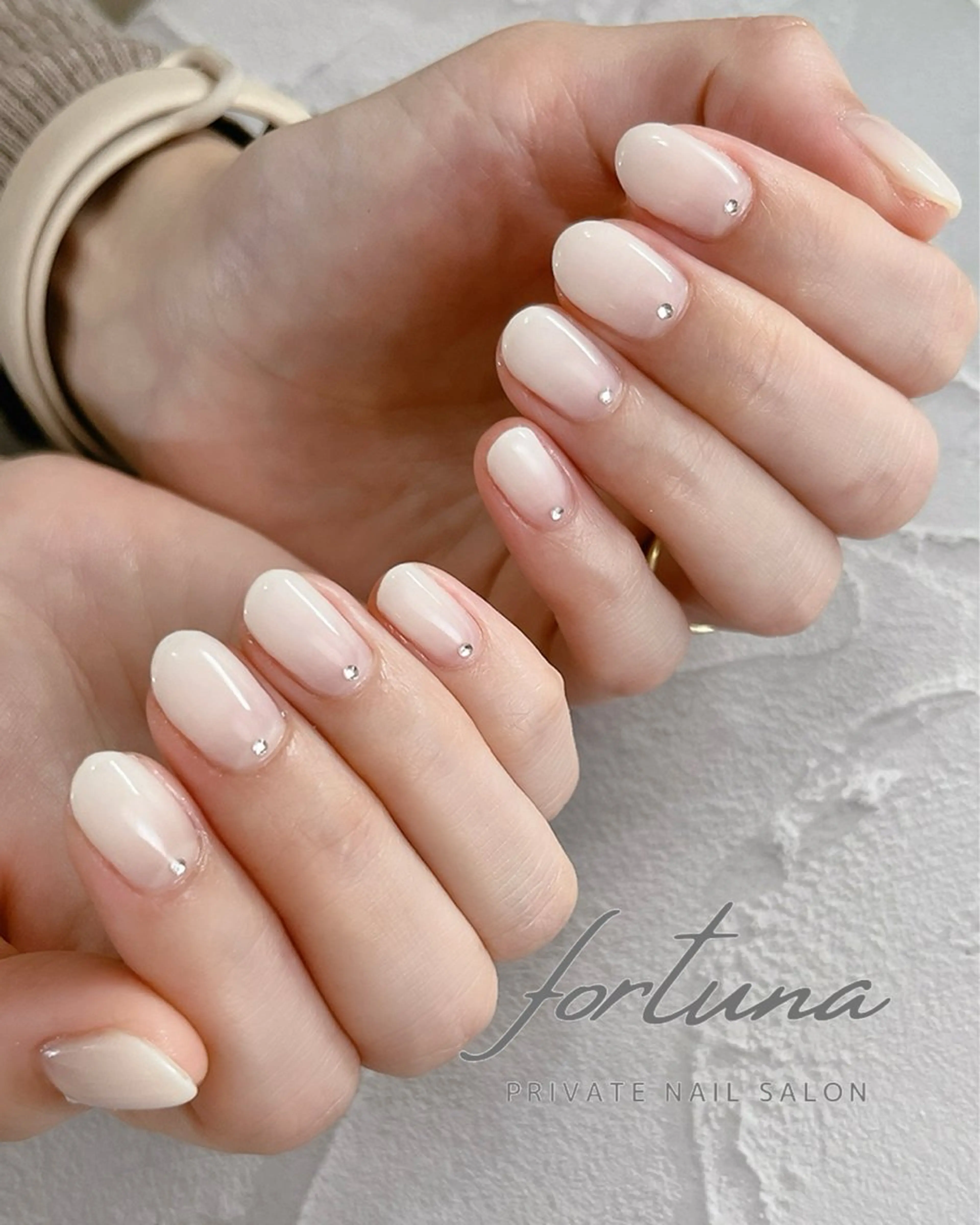 ネイル グラデーション オフィスネイル シンプルネイル ハンドネイル fortuna 武藤裕美のネイルデザイン