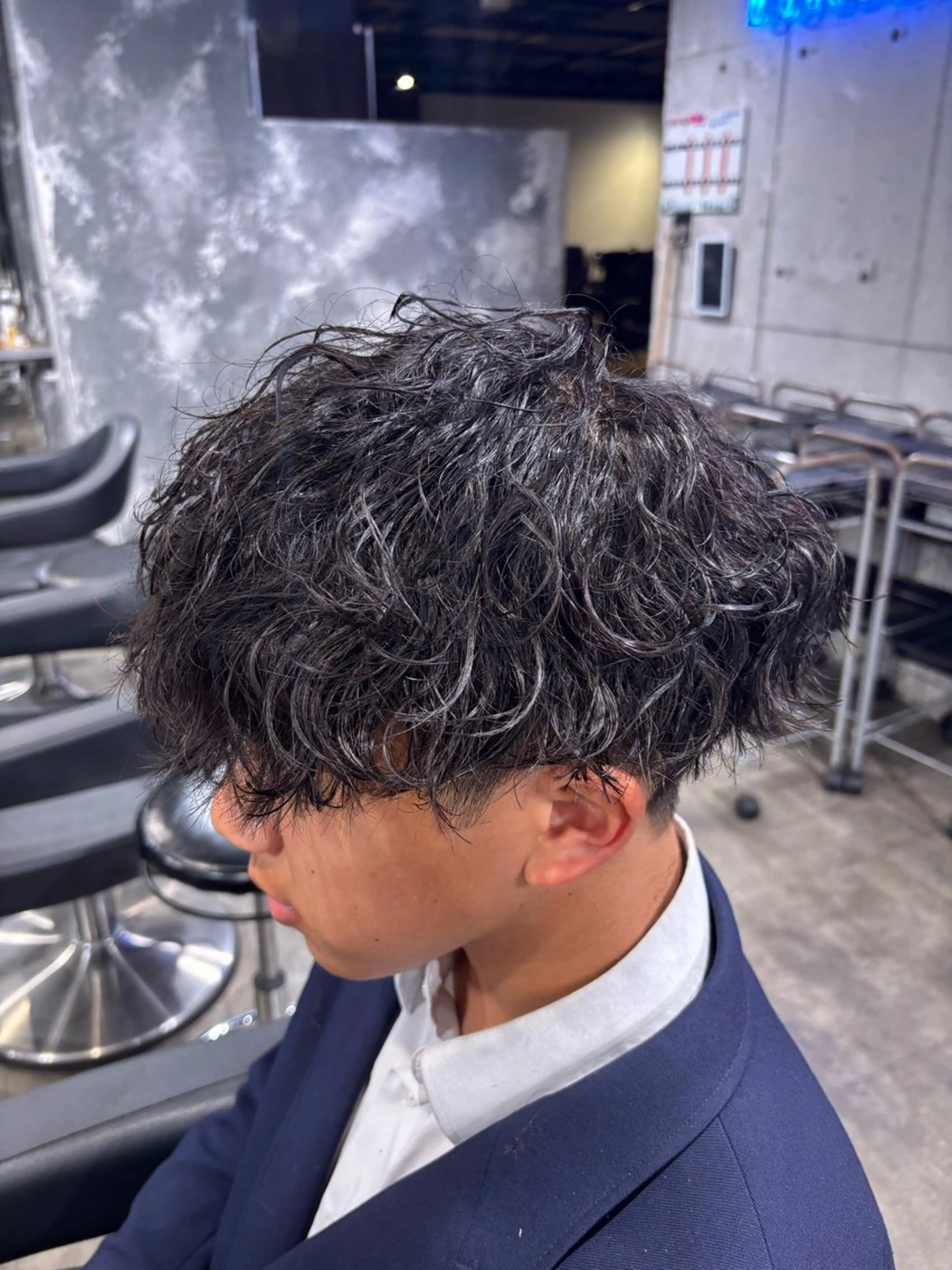 メンズ カット パーマ フェザーパーマ職人 🪽yutoのヘアスタイル