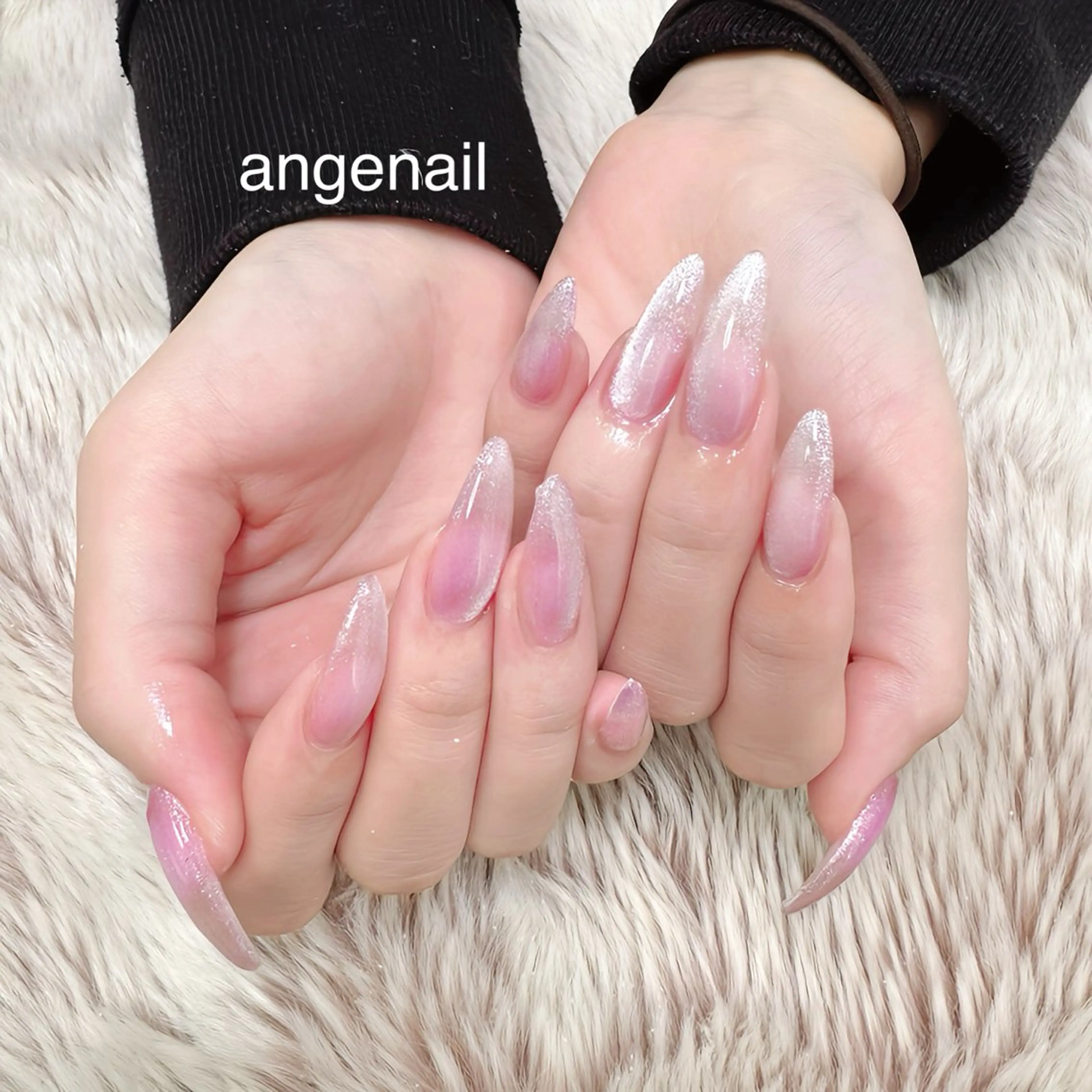 ネイル ハンドネイル オーナーネイリスト MAKIのネイルデザイン