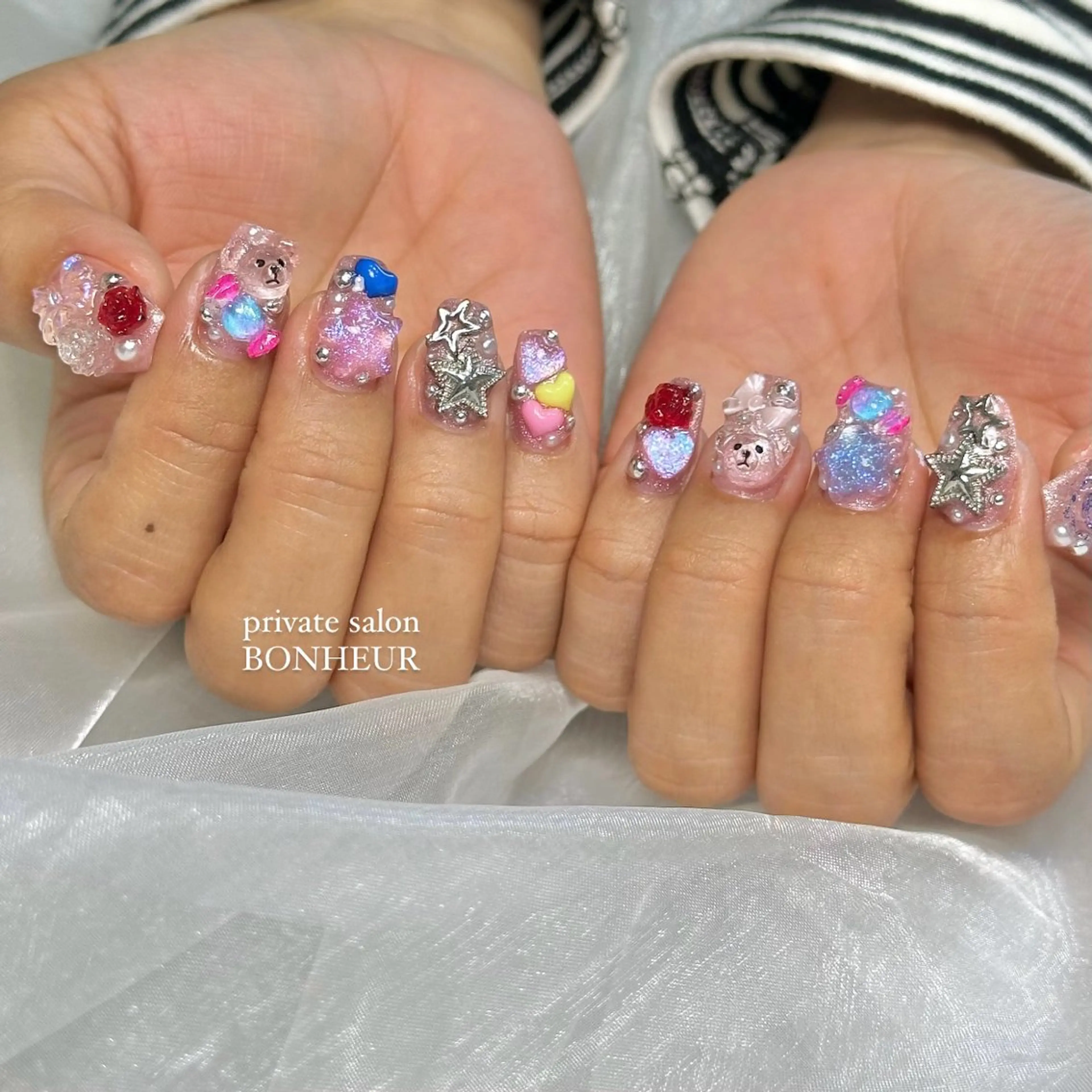 ネイル ハンドネイル BONHEUR Annaのネイルデザイン