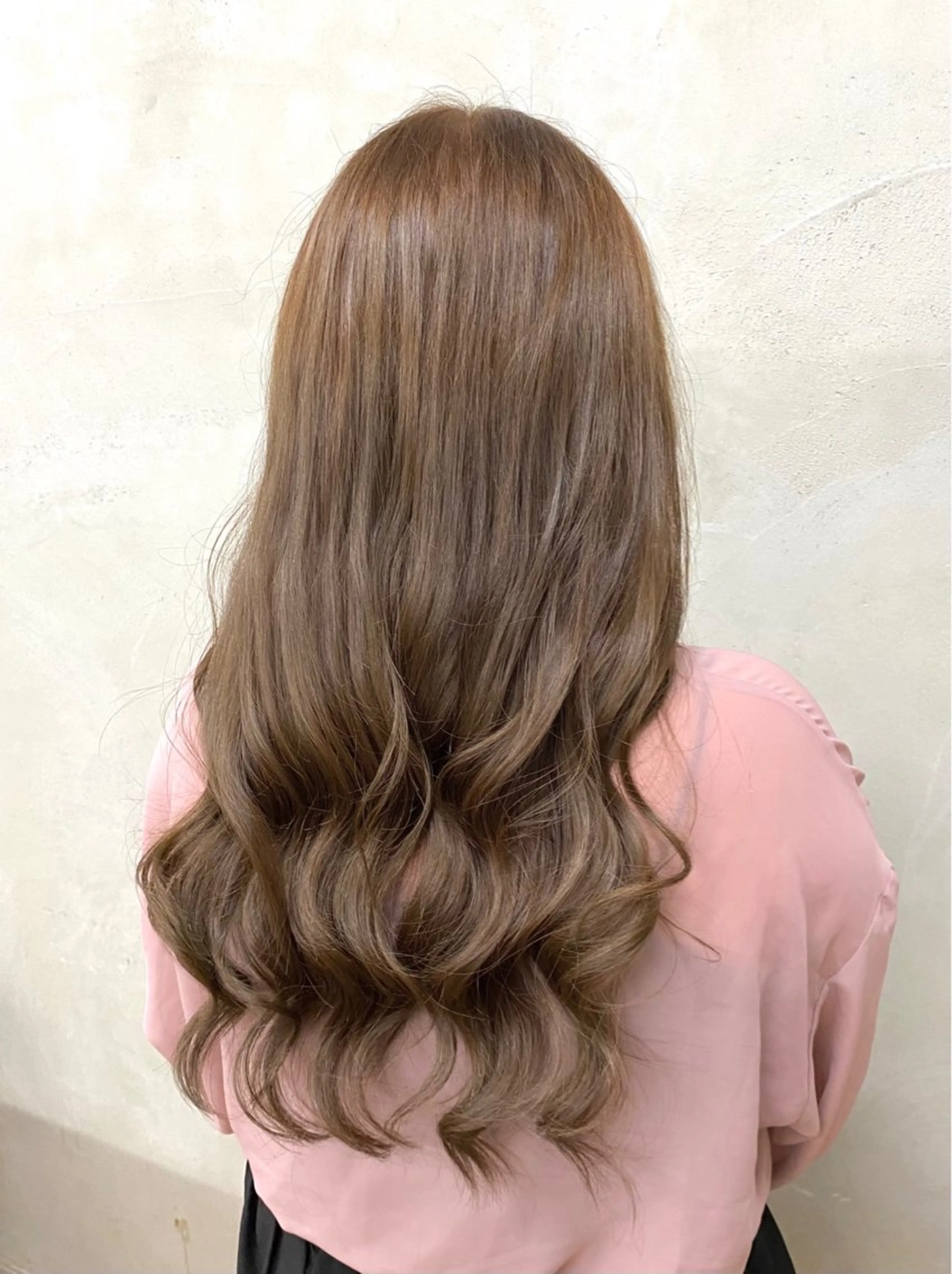 ロング カラー ベージュカラー ブリーチ ブリーチなしカラー 🦋 misaki🦋のヘアスタイル