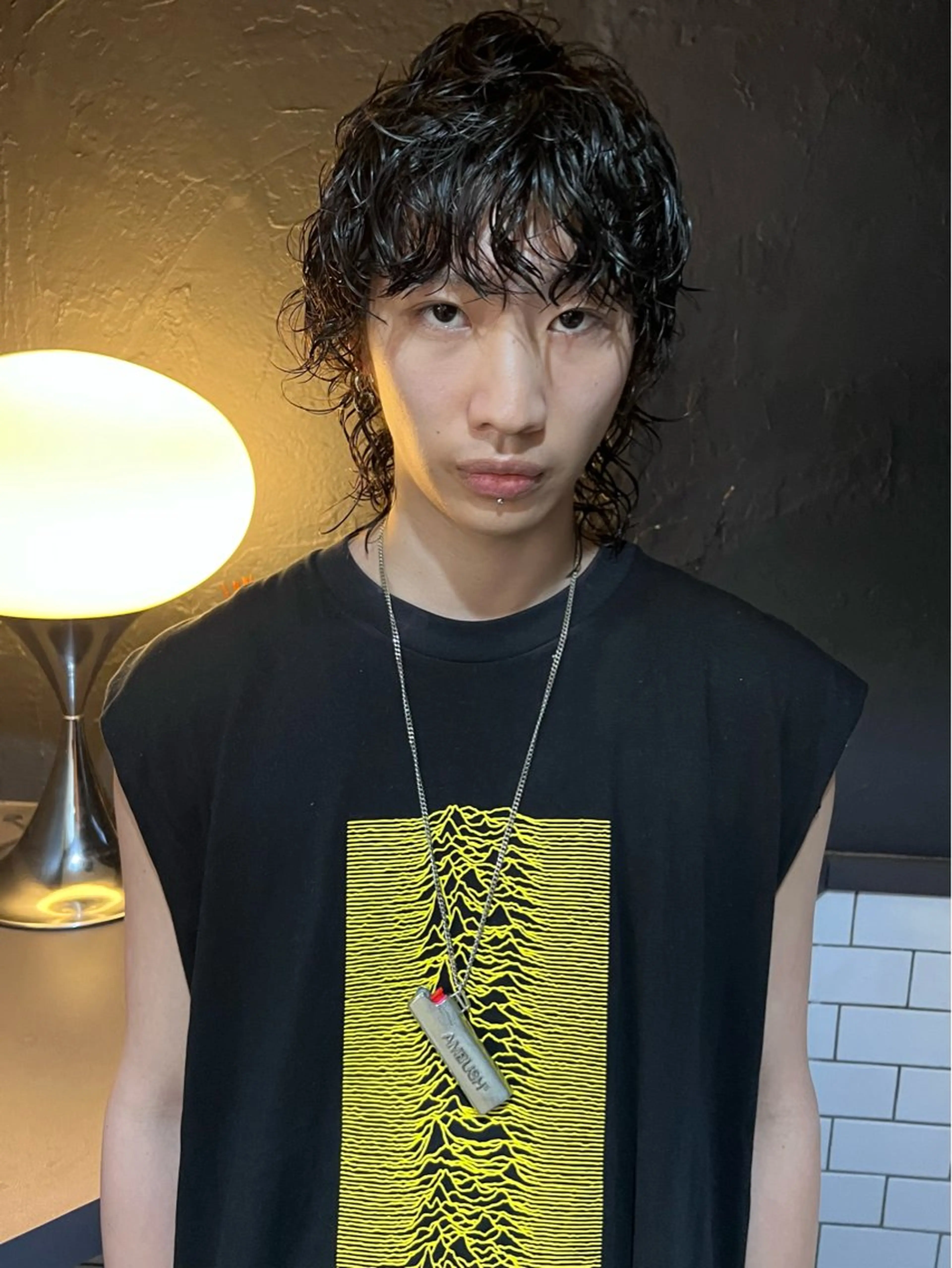 ミディアム パーマ メンズ マレットヘア 退色まで透明感ある ダブルカラー/リクのヘアスタイル