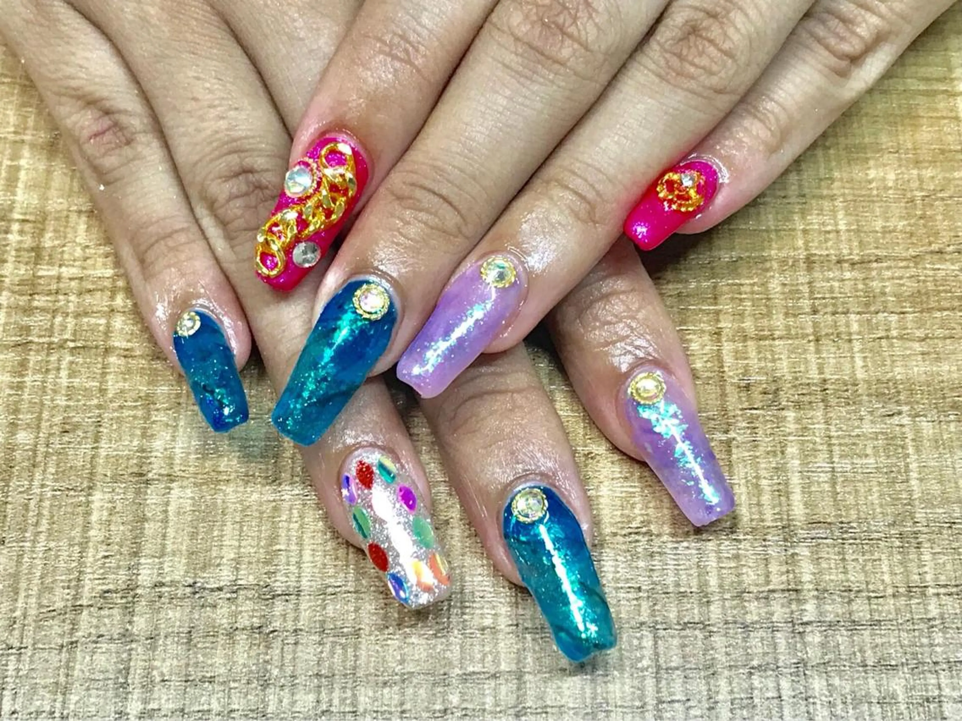 ネイル 安藤 Charlotteのネイルデザイン