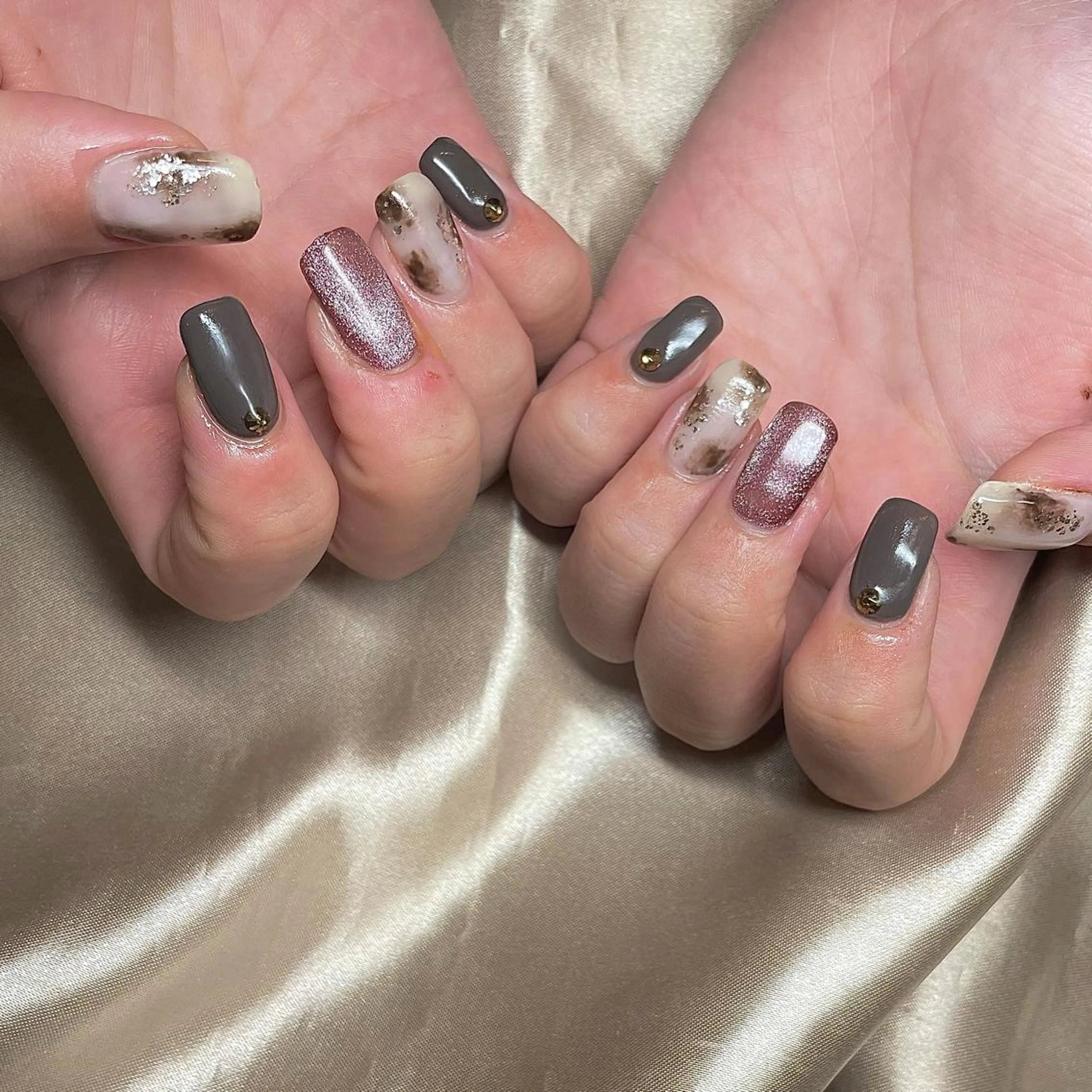 ミディアム カラー パーマ ヘアアレンジ キッズ ネイル マツエク・マツパ マグネットネイル ハンドネイル ハンドケア nail&eye Aoのマツエク・マツパデザイン