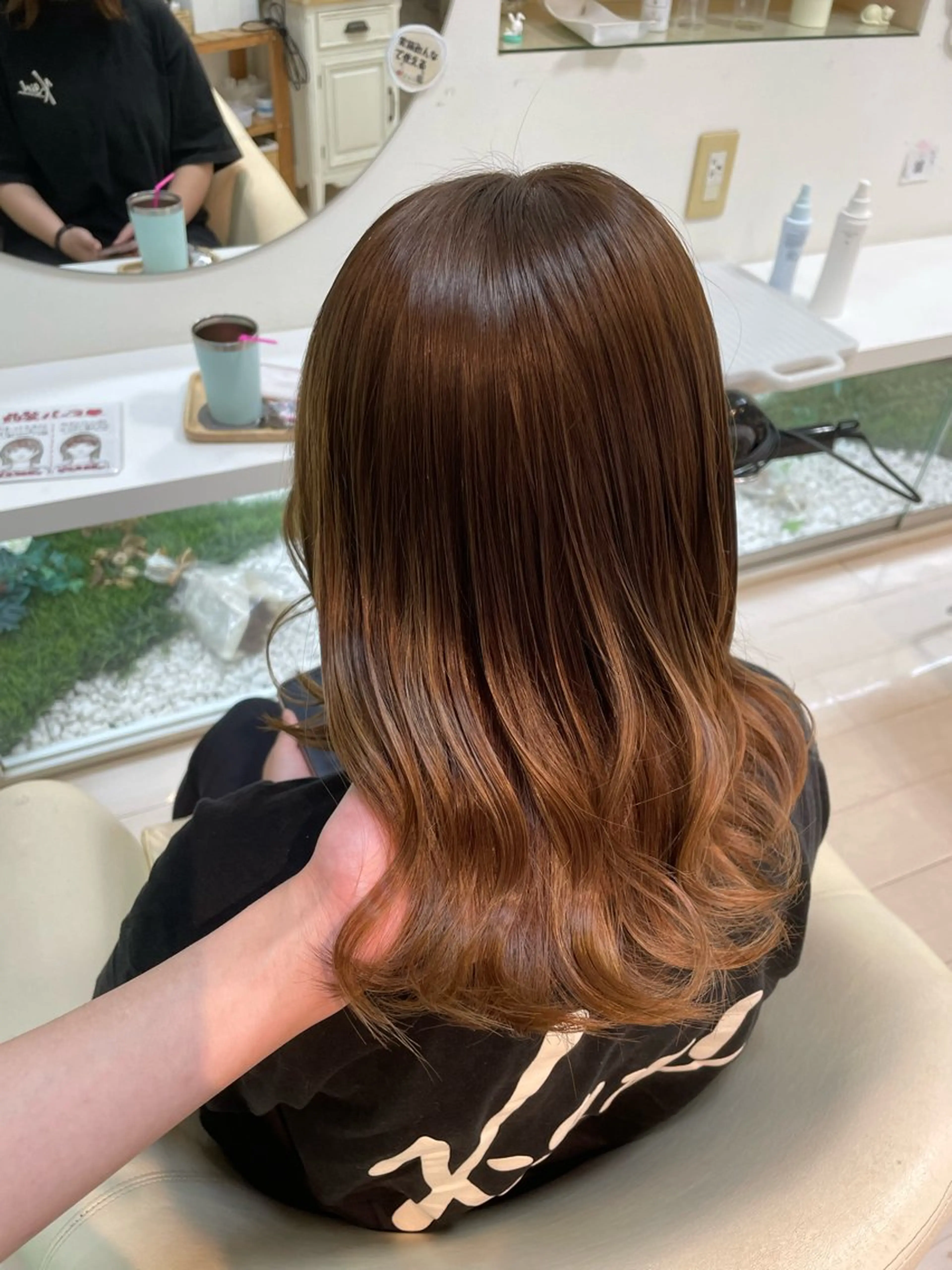 ミディアム カット ヘアカラー トリートメント miyabi/ eMuのヘアスタイル