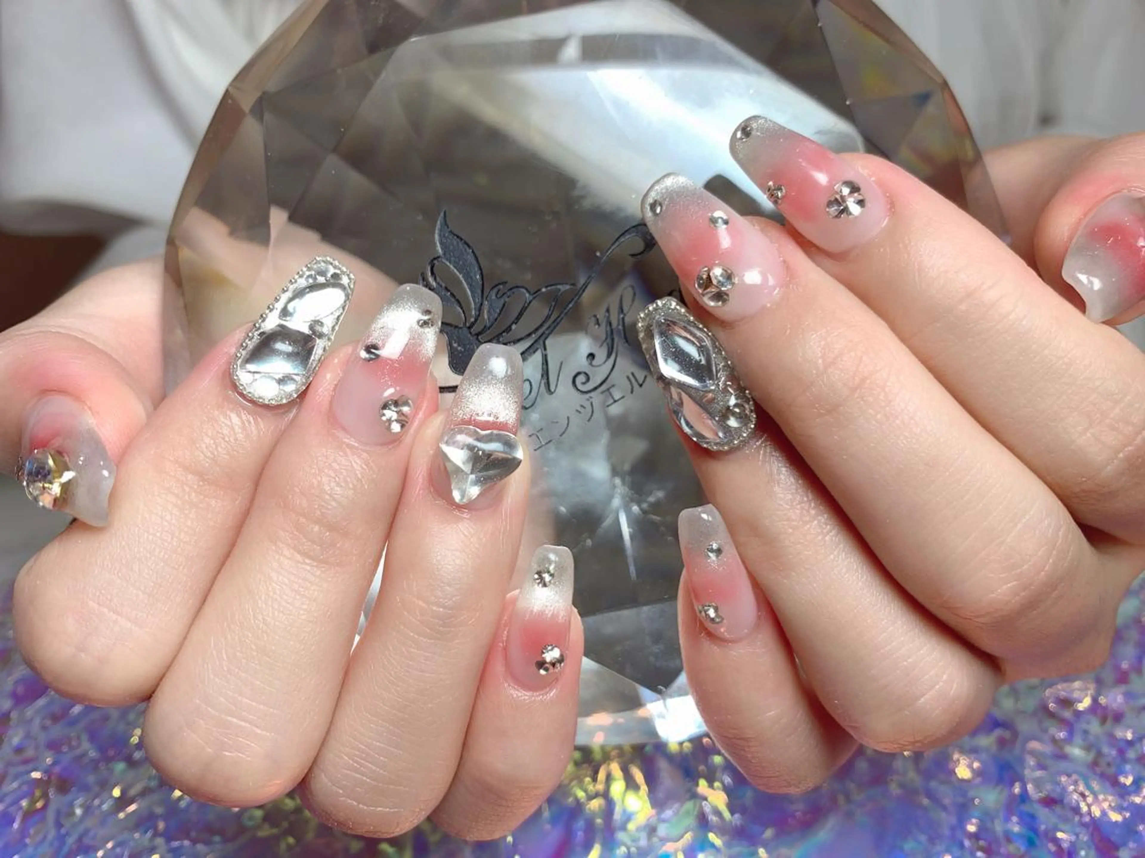 ネイル エンジェル ヒーリング 矢場町店のネイルデザイン