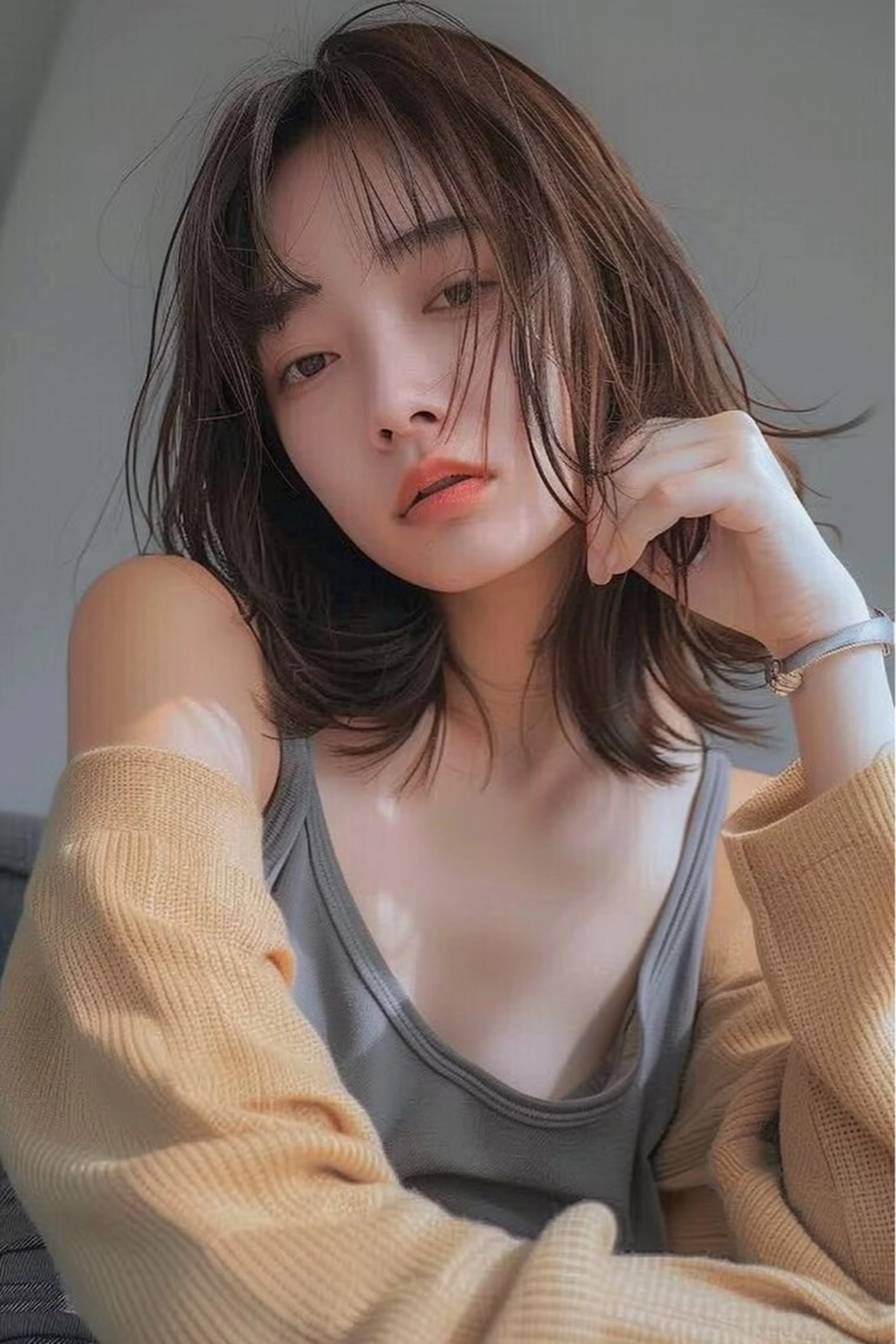 セミロング ボブ 髪質改善 韓国風ヘア レイヤーカット トリートメント カット ヘアカラー トリートメント 最新ケアカラー 髪質改善YUTOのヘアスタイル