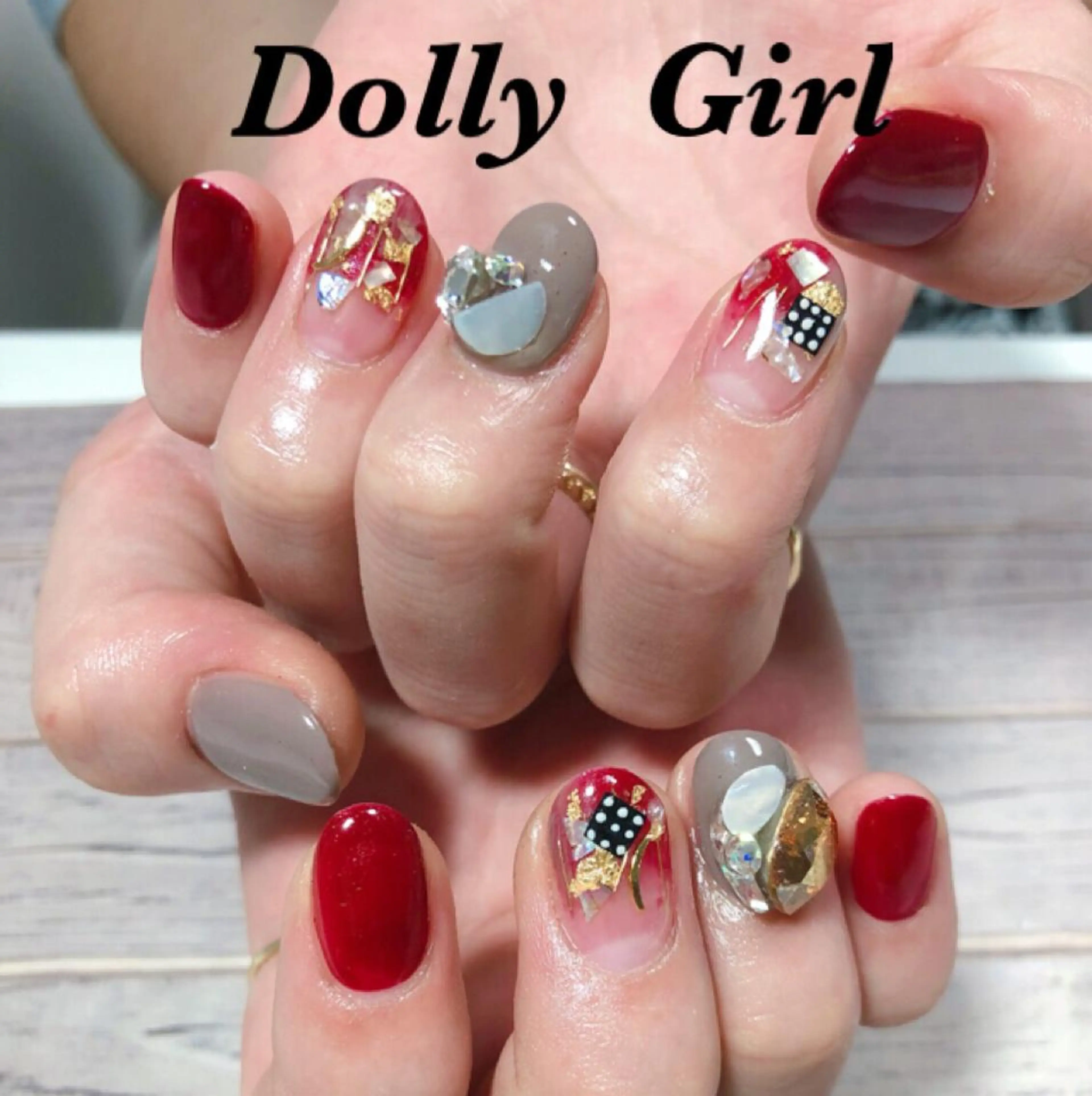 ネイル 個室ネイルサロンDolly  Girl〜ドーリーガール〜所属・DollyGirl KYOKOのネイルデザイン