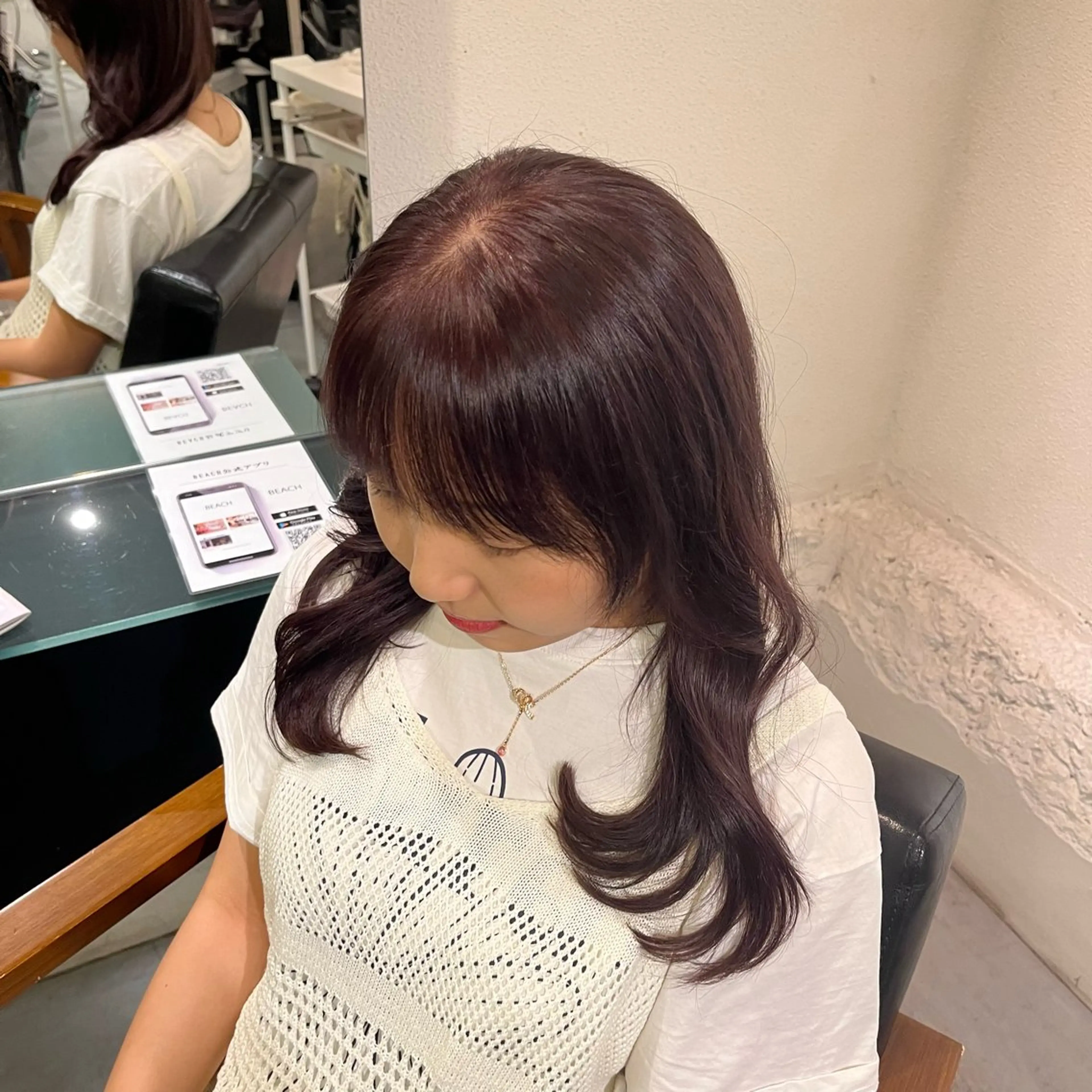 ロング カラー ブリーチ ラベンダーカラー ラベンダーピンク ブリーチなしカラー ピンクカラー ヘアカラー 顔周りカット/ 透明感カラー/ユナのヘアスタイル