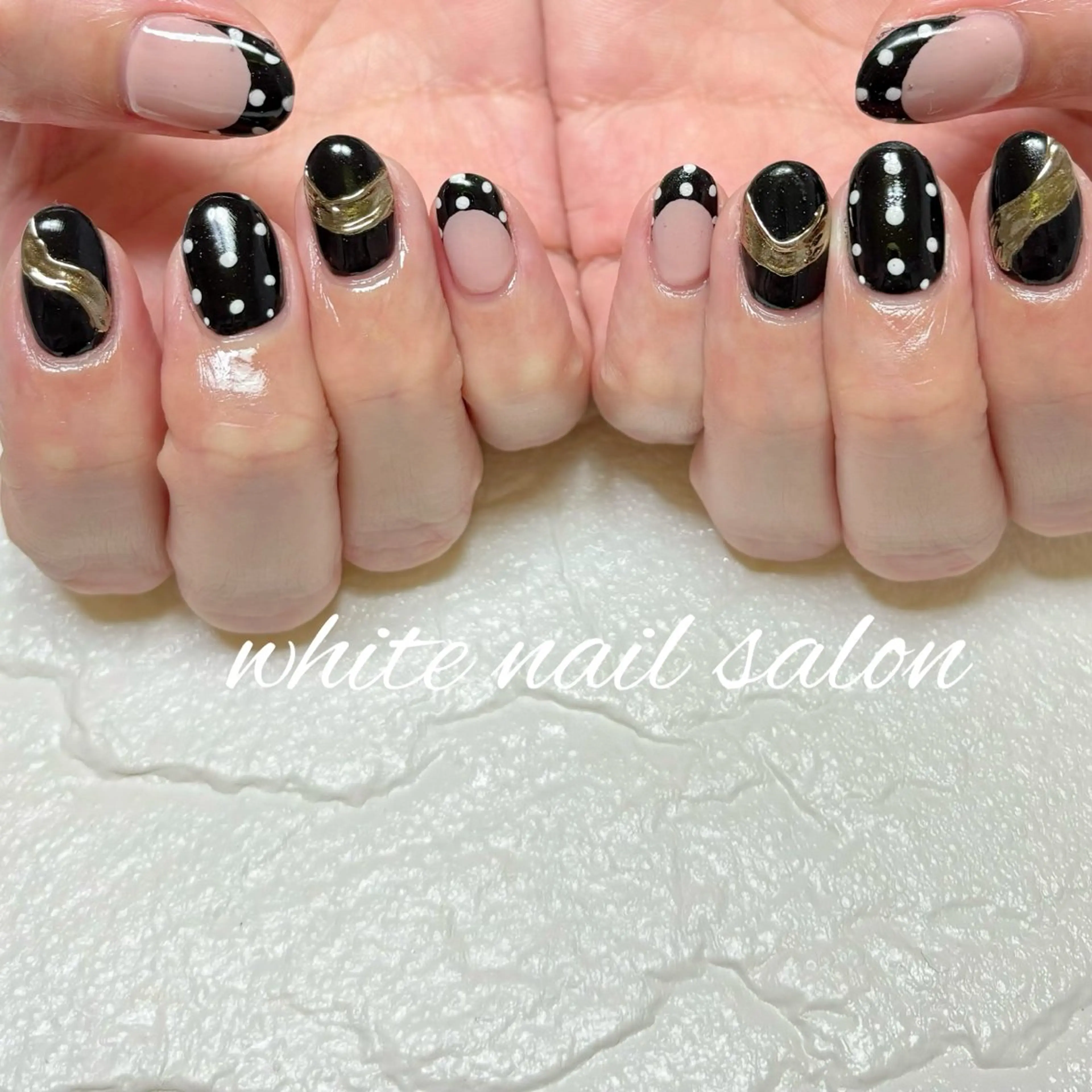 ネイル ホワイト ハンドネイル white nail salonのネイルデザイン
