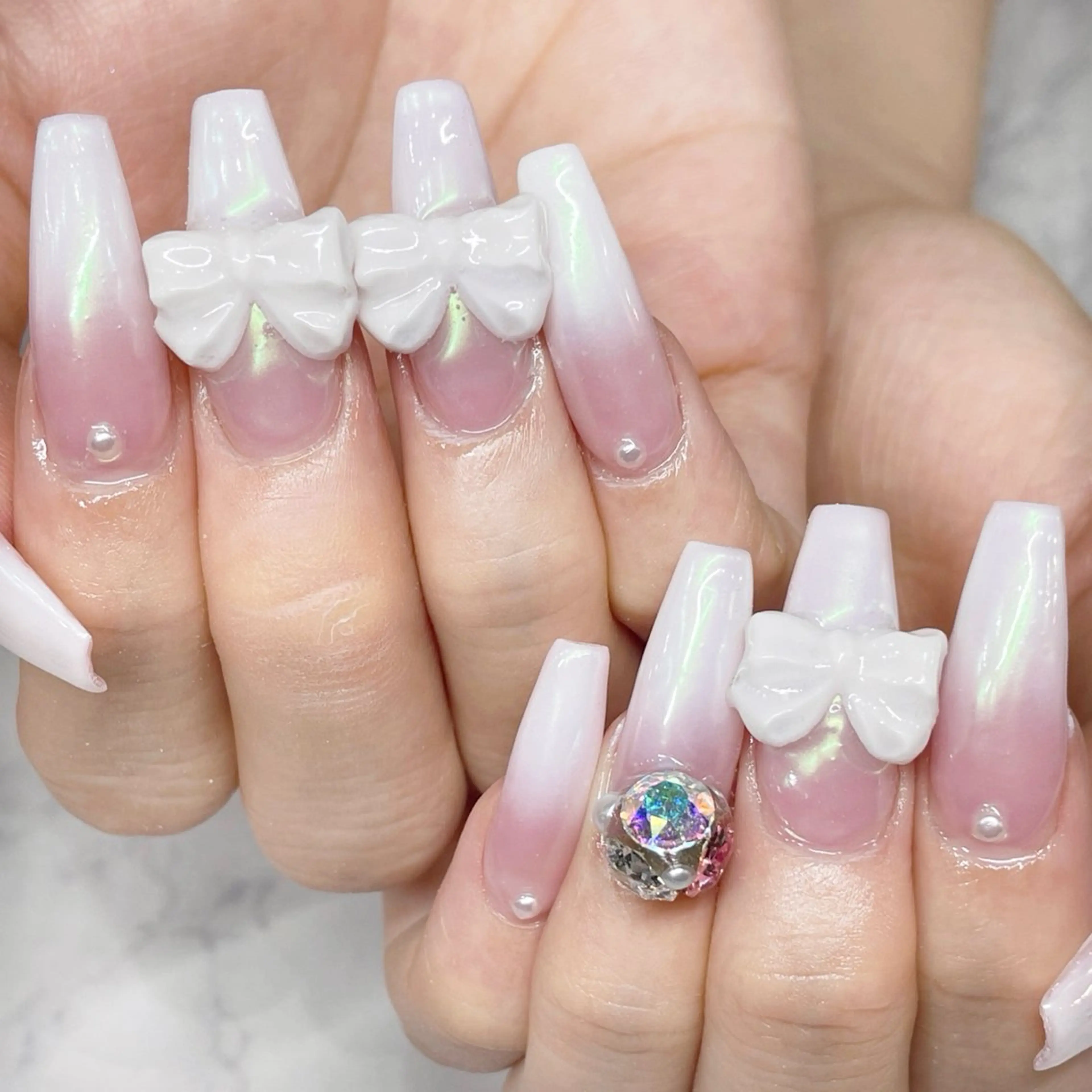 ネイル ハンドネイル 🐠🪸 Karen🫧のネイルデザイン