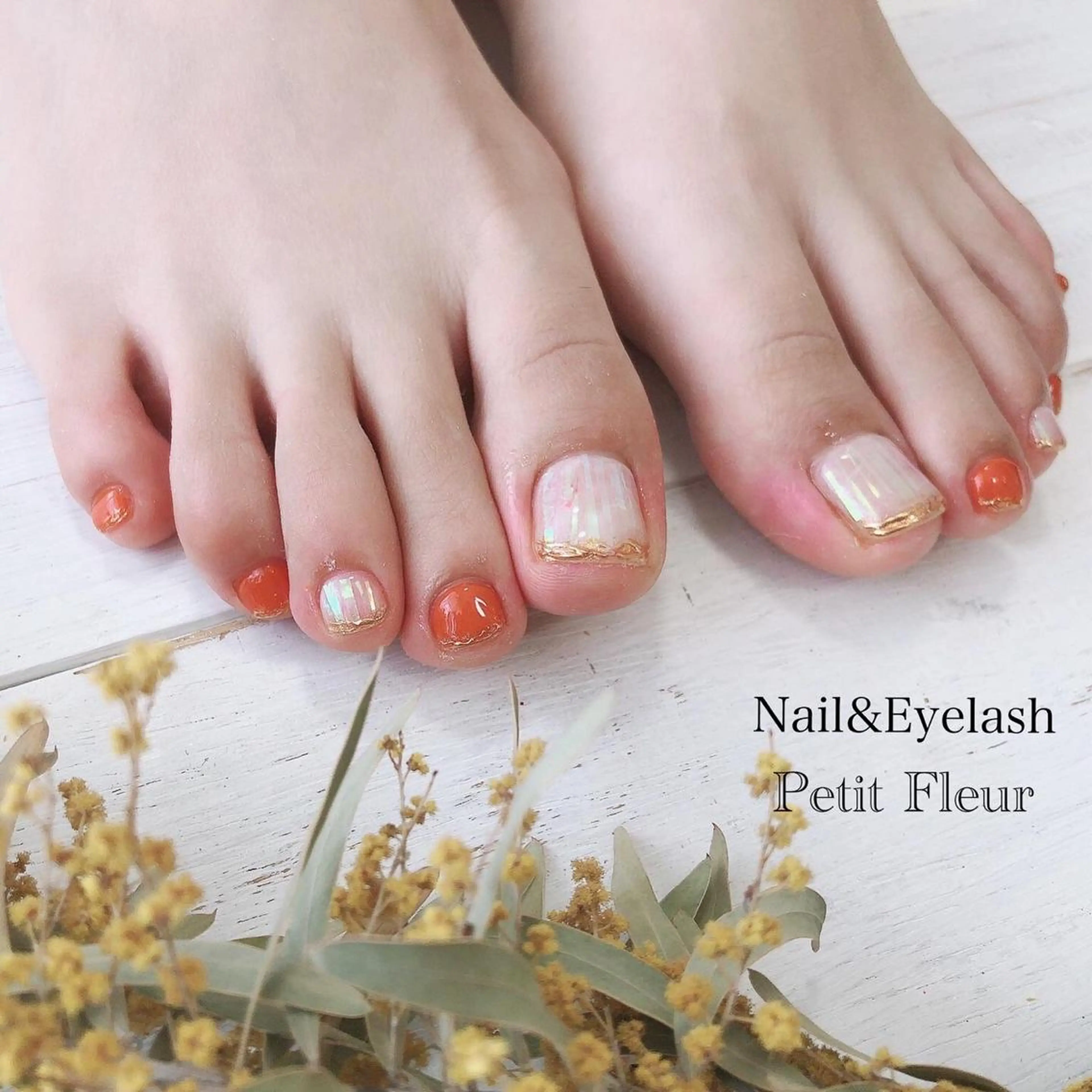ネイル Petit Fleur所属・青柳 亜梨奈のマツエク・マツパデザイン
