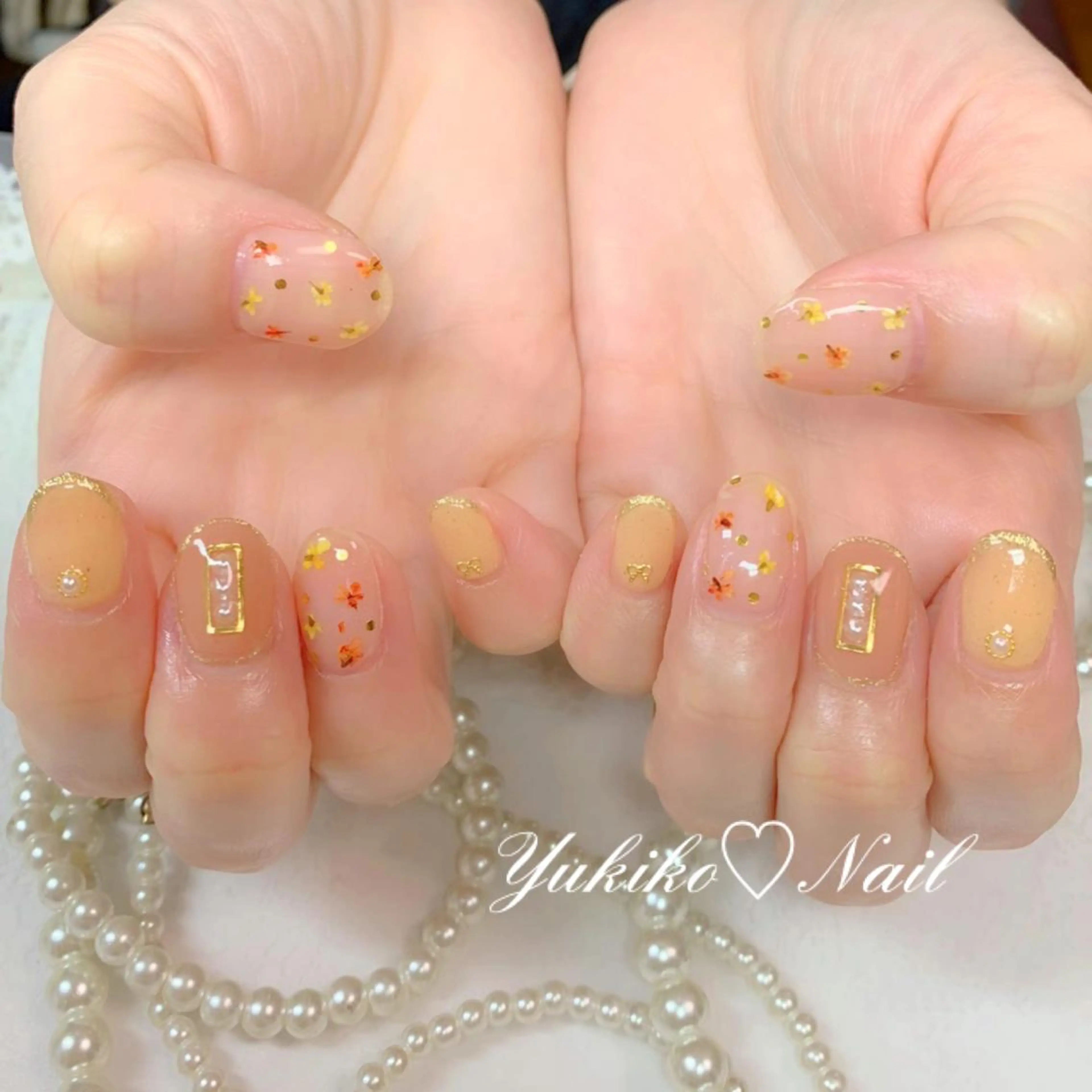 ネイル クリアネイル ドット ハンドネイル ユキコ ネイルのネイルデザイン