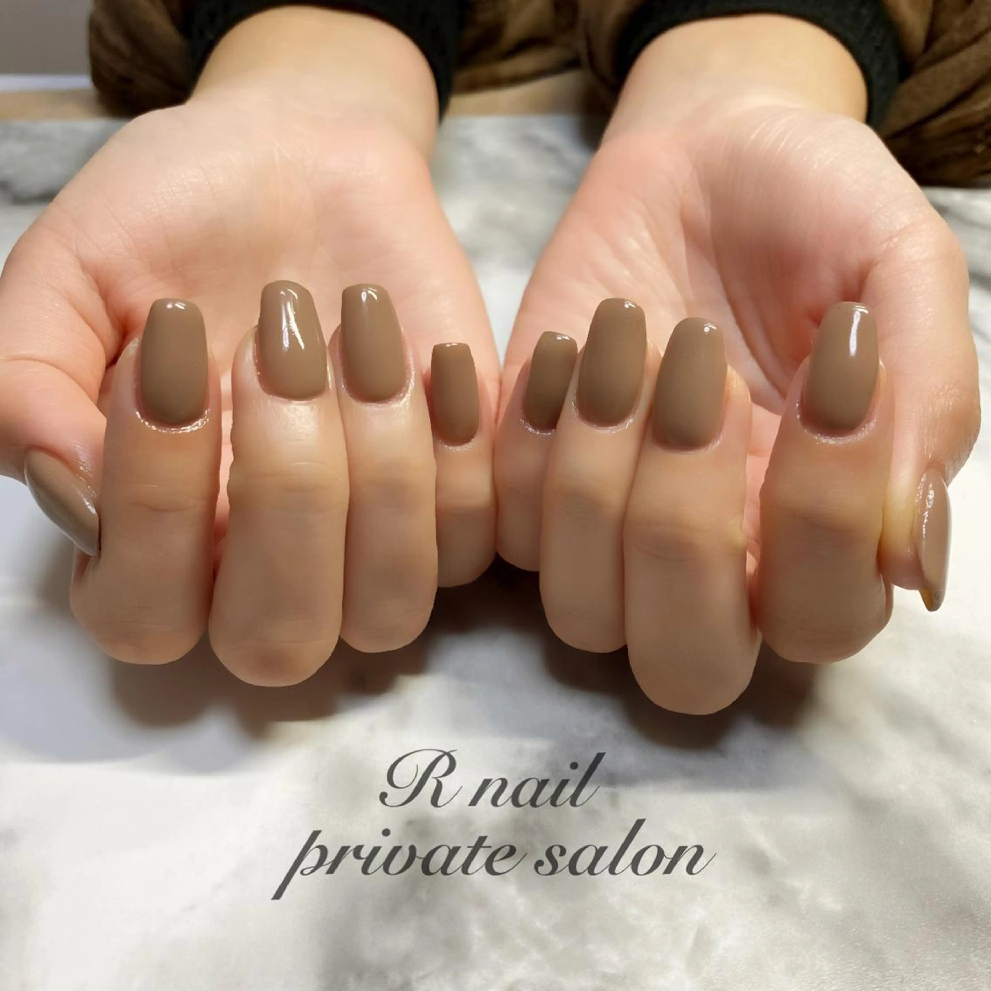 ネイル R nailのネイルデザイン