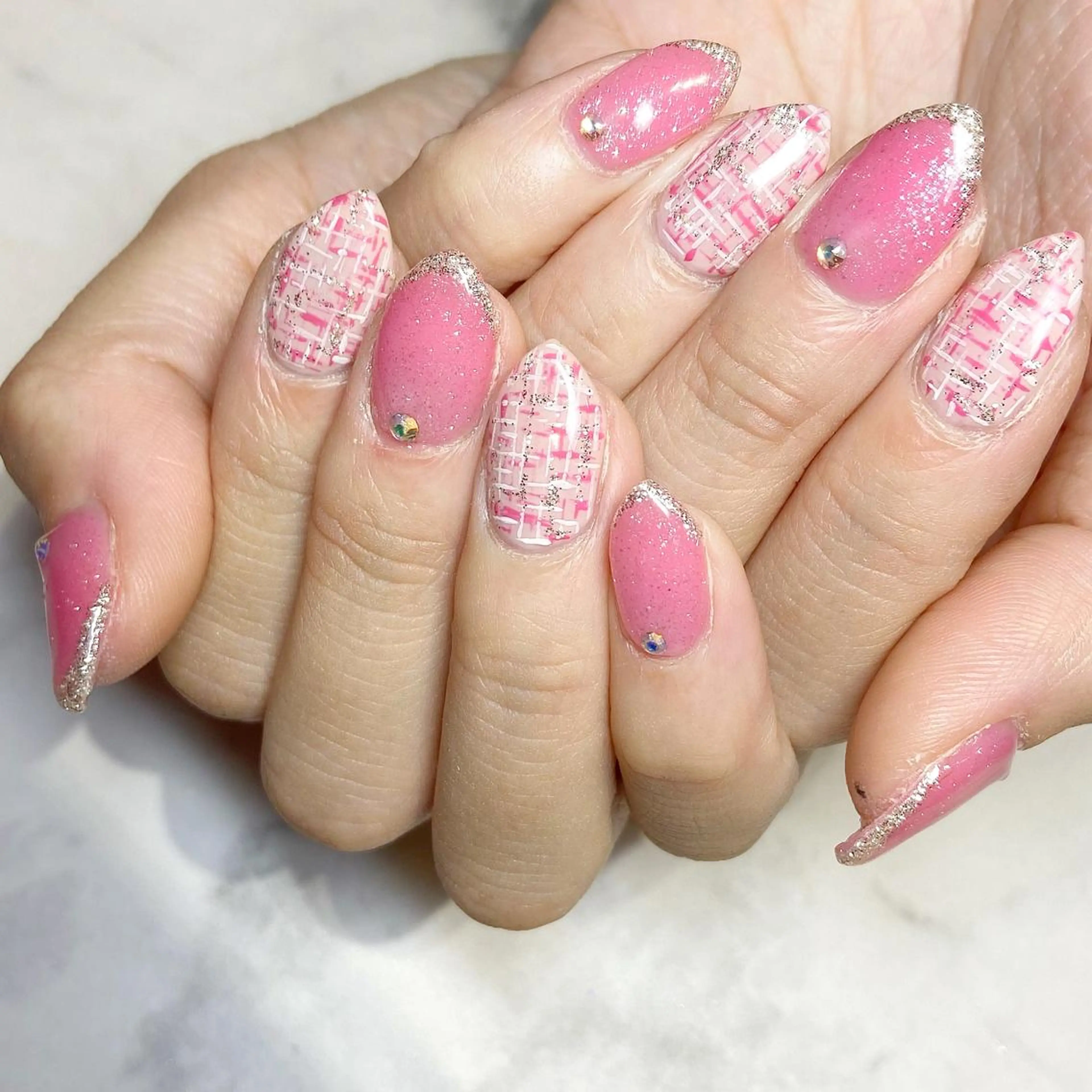 ネイル ハンドネイル YUN 💅のネイルデザイン