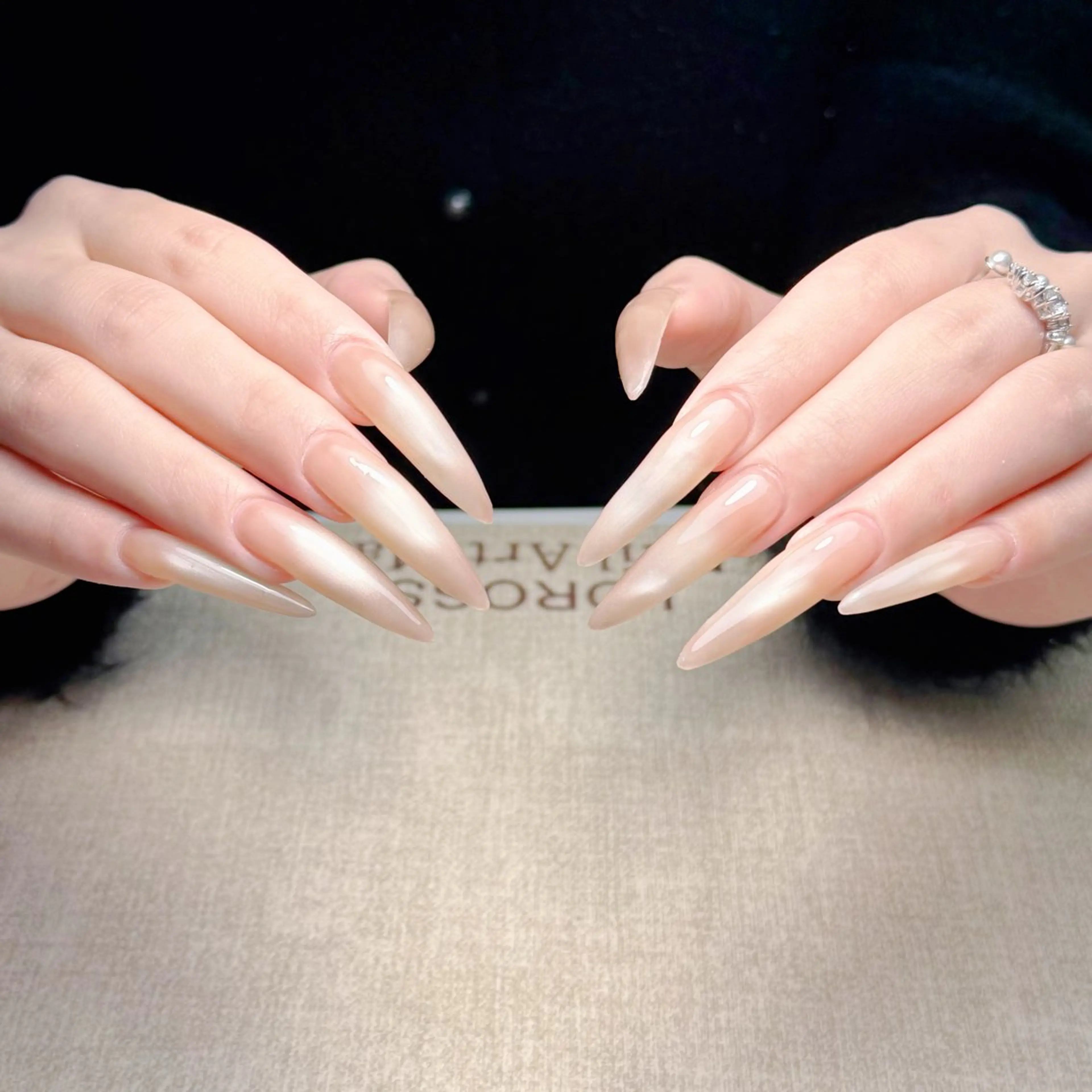 ネイル ハンドネイル ハンドケア Nova Nail Shinsaiのネイルデザイン