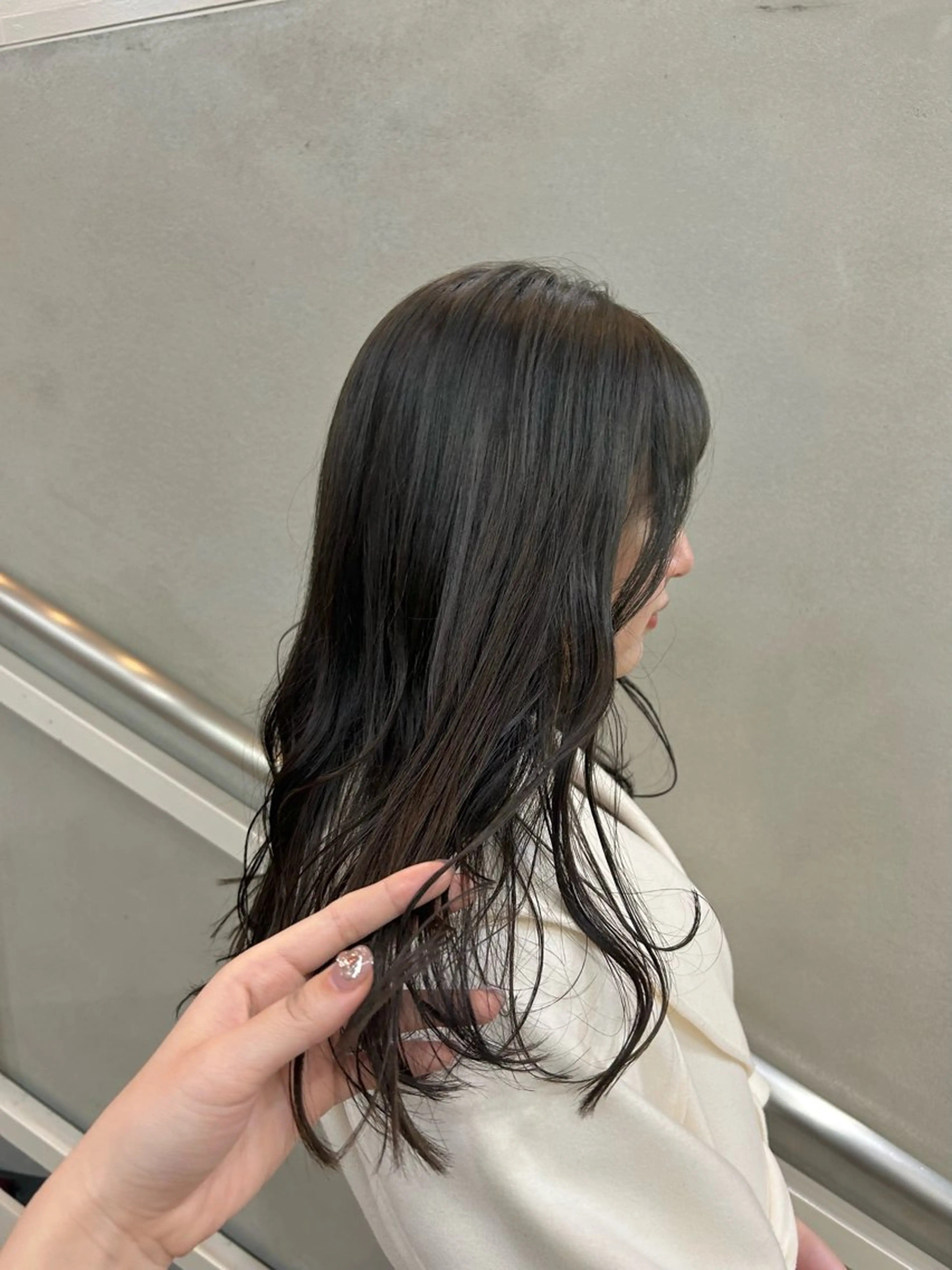 ロング カラー カット ヘアカラー 艶髪に✧ / 透明感 カラー / 冨成のヘアスタイル