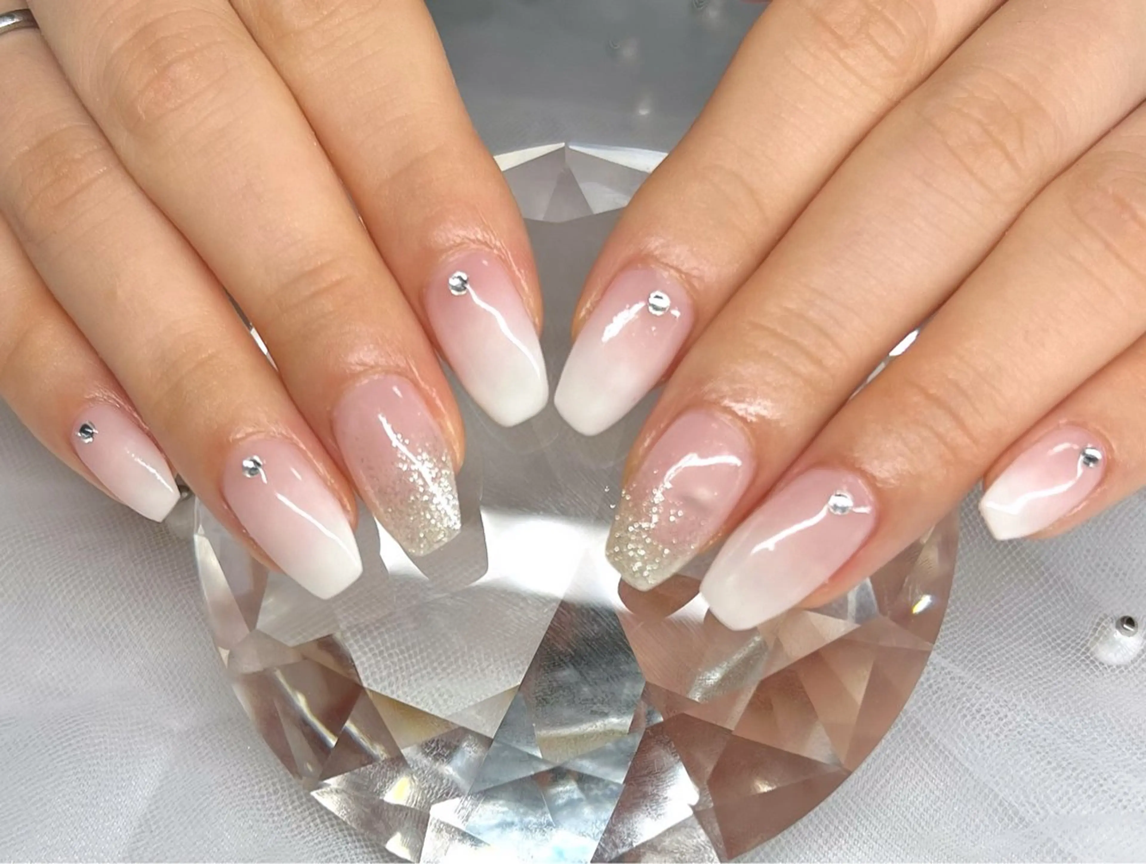 ネイル Minako 【Charmant】のネイルデザイン