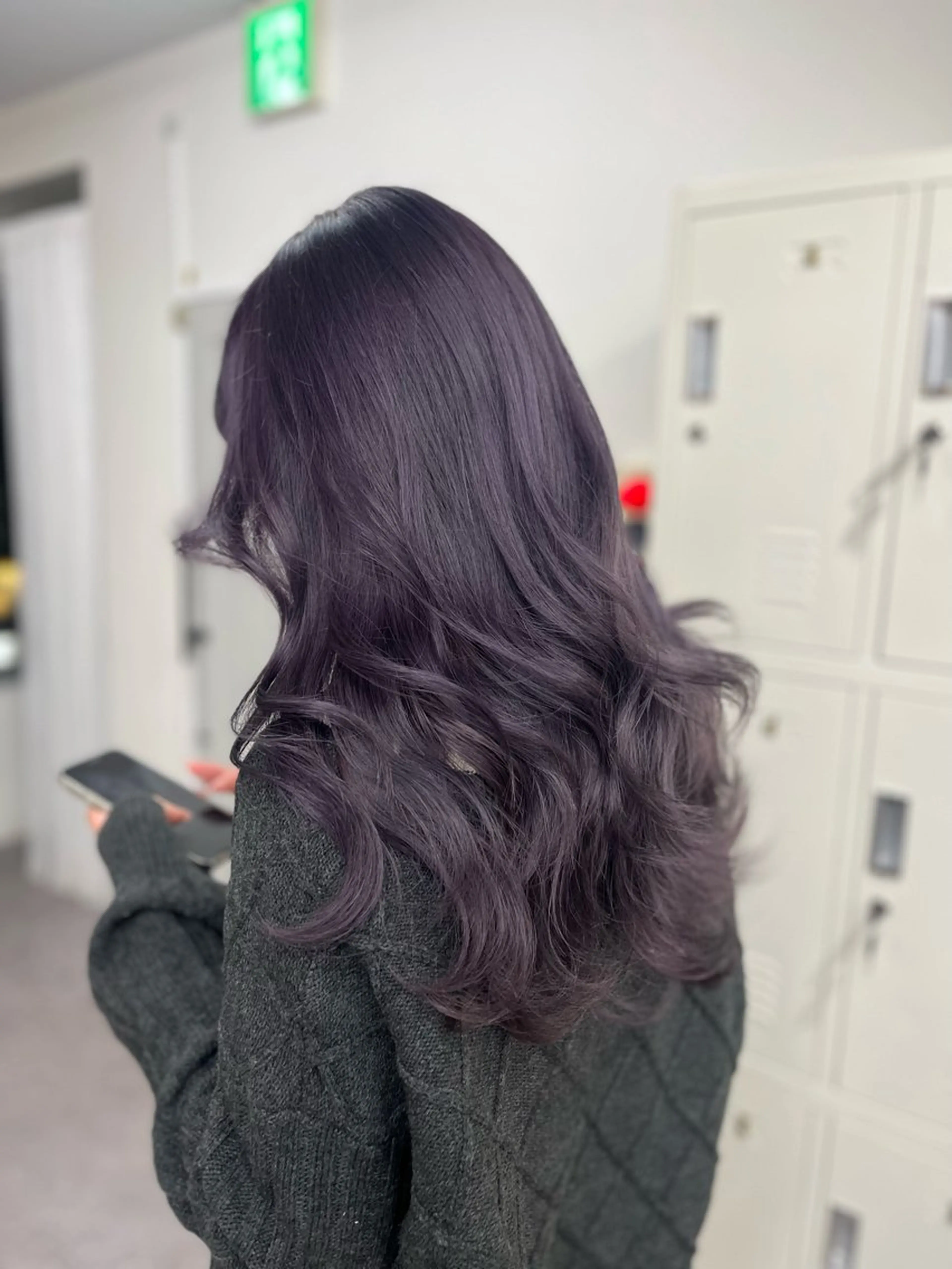 ロング ロングレイヤー パープルカラー レイヤーカット ロング ヘアカラー トリートメント 架空〜KAQU〜所属・【clan】 NOGAMIのヘアスタイル