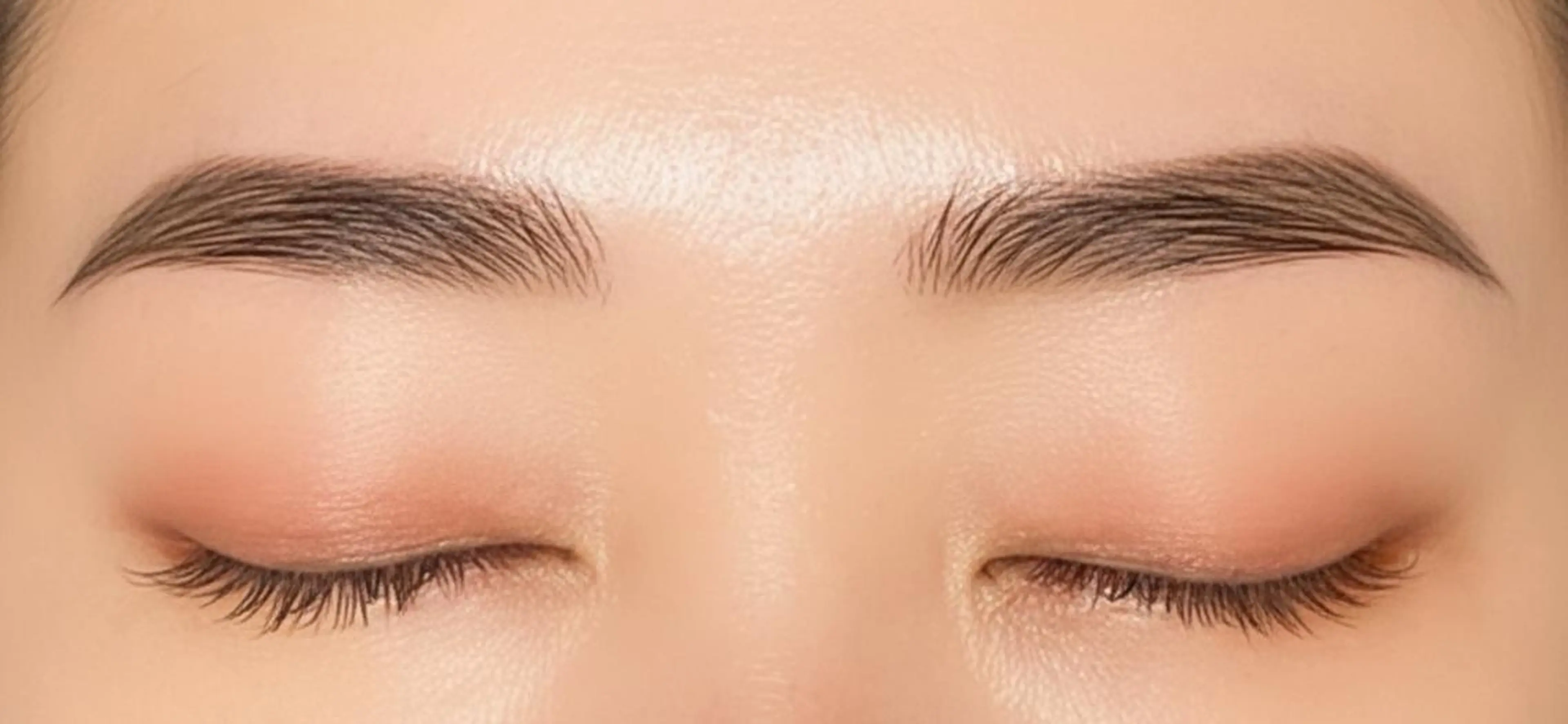 アイブロウ Emina. Nのマツエク・マツパデザイン