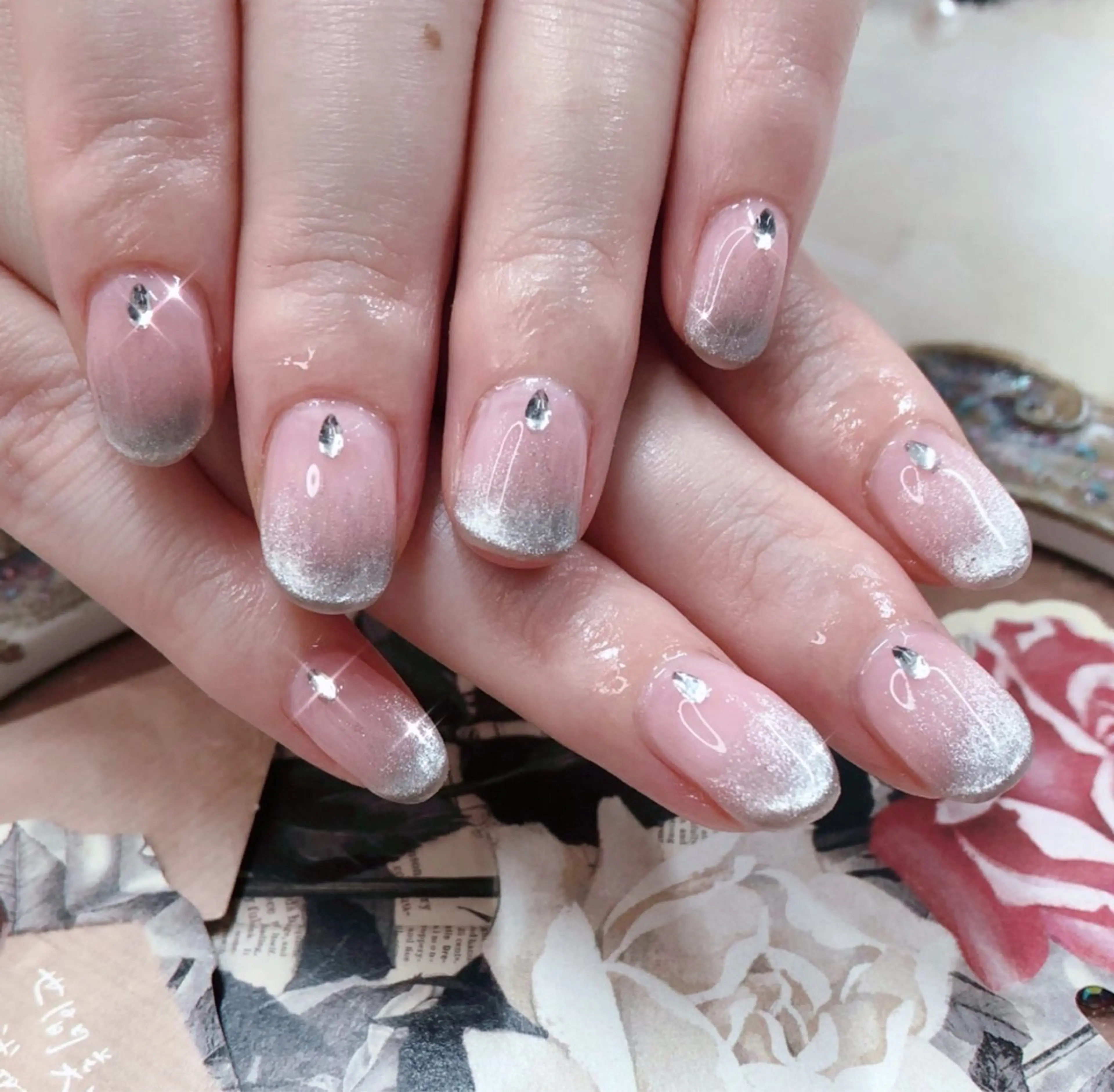 ネイル べっ甲ネイル フットネイル ゴールド マグネットネイル ミラーネイル ハンドネイル ハンドケア 大門浜松町 ネイルのネイルデザイン