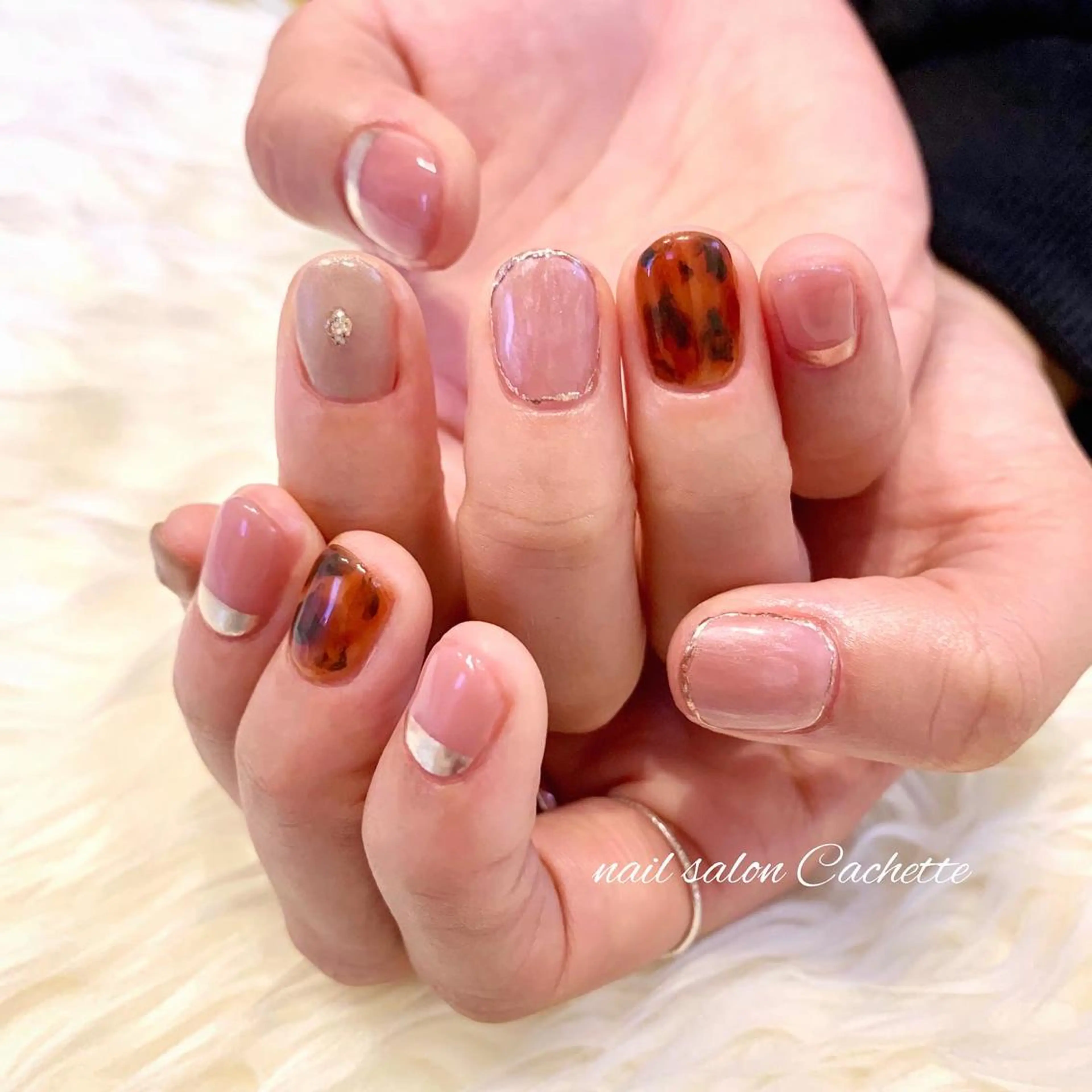 ネイル ✧Cachette✧ YUKARIのネイルデザイン