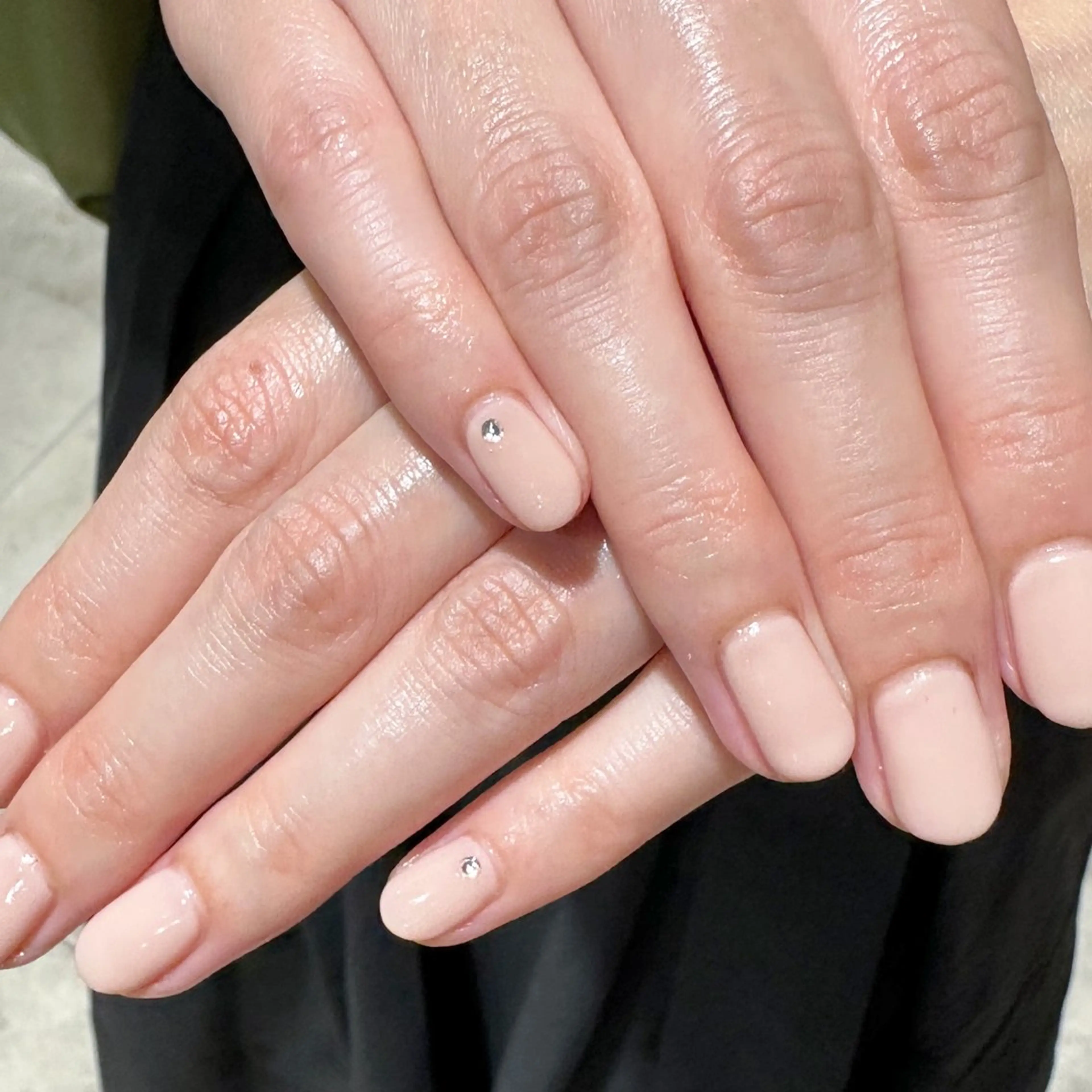 ネイル シンプルネイル ストーンネイル Umezawa Minoriのネイルデザイン