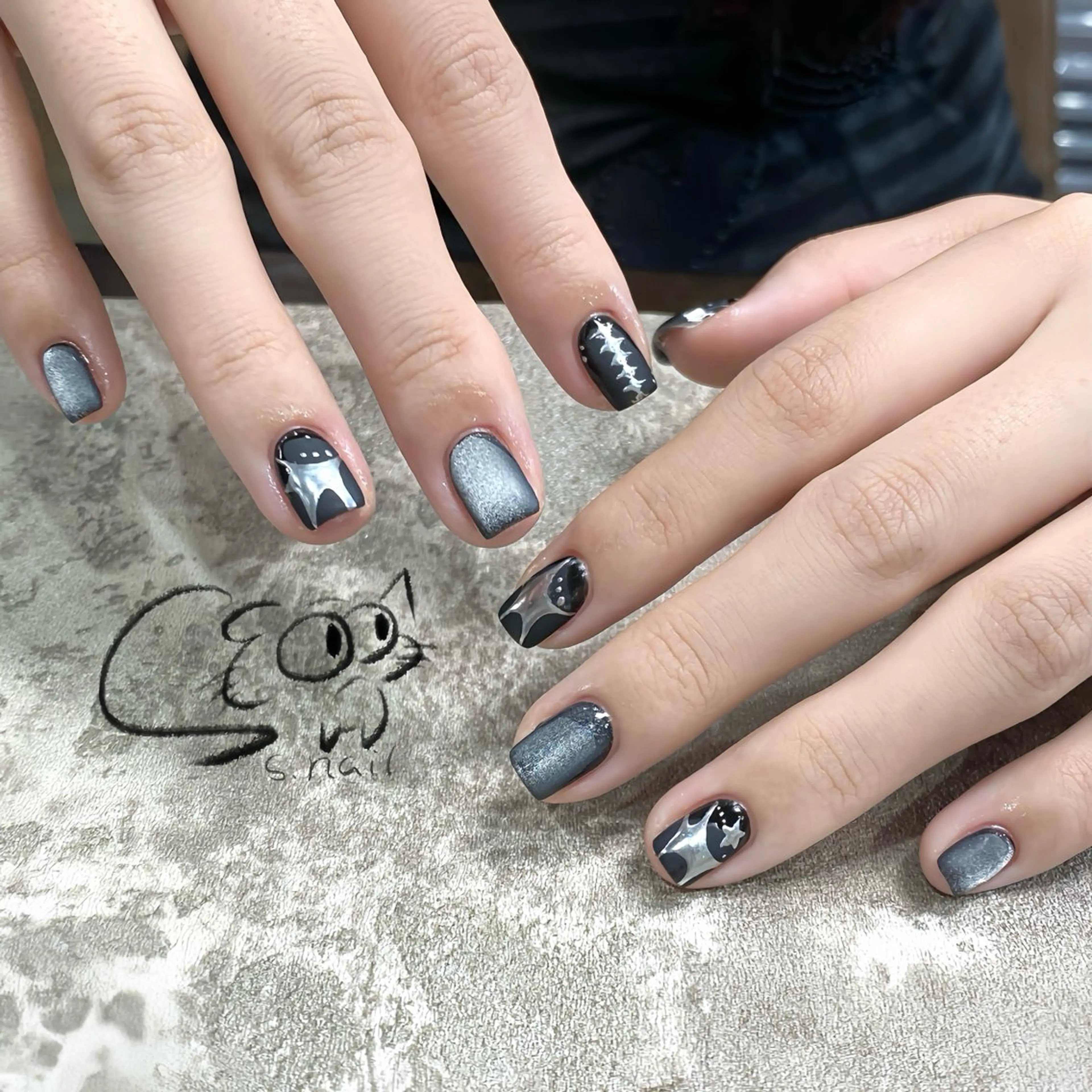 ネイル チークネイル フレンチネイル グラデーション マグネットネイル ワンカラーネイル ハンドネイル S.nail所属・S.nail _のネイルデザイン