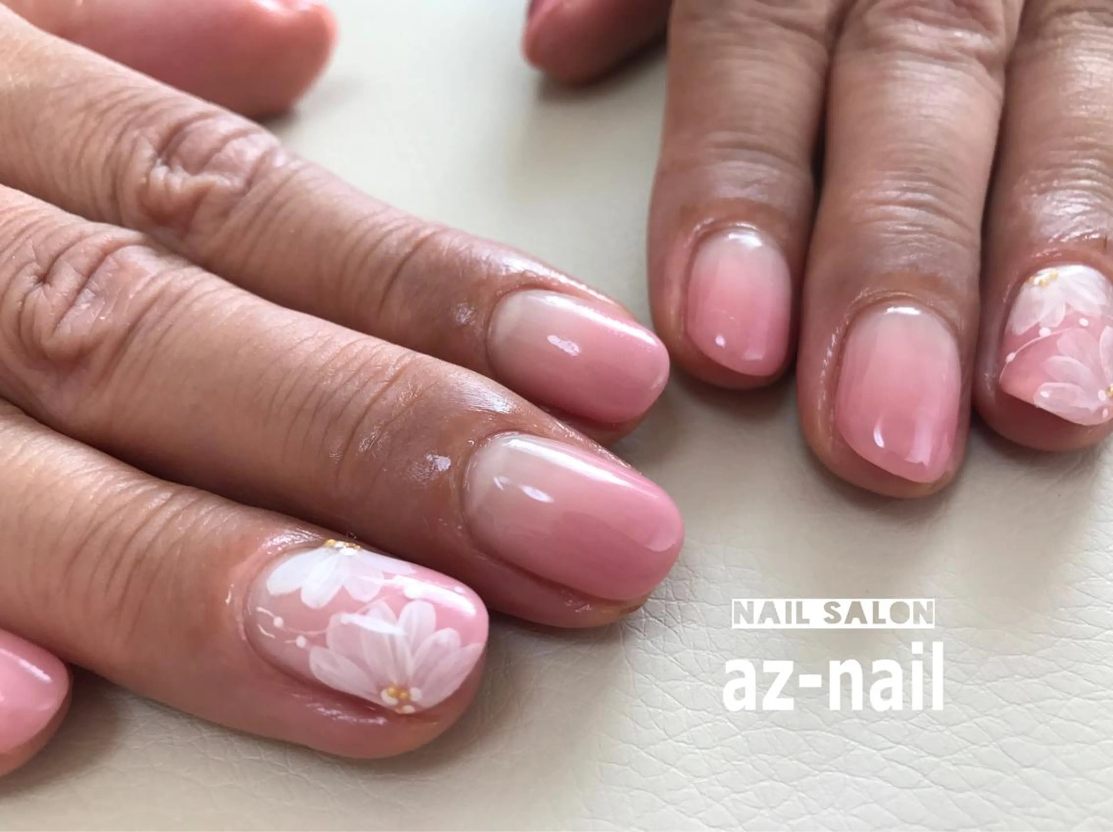 ネイル 井上 梓のネイルデザイン