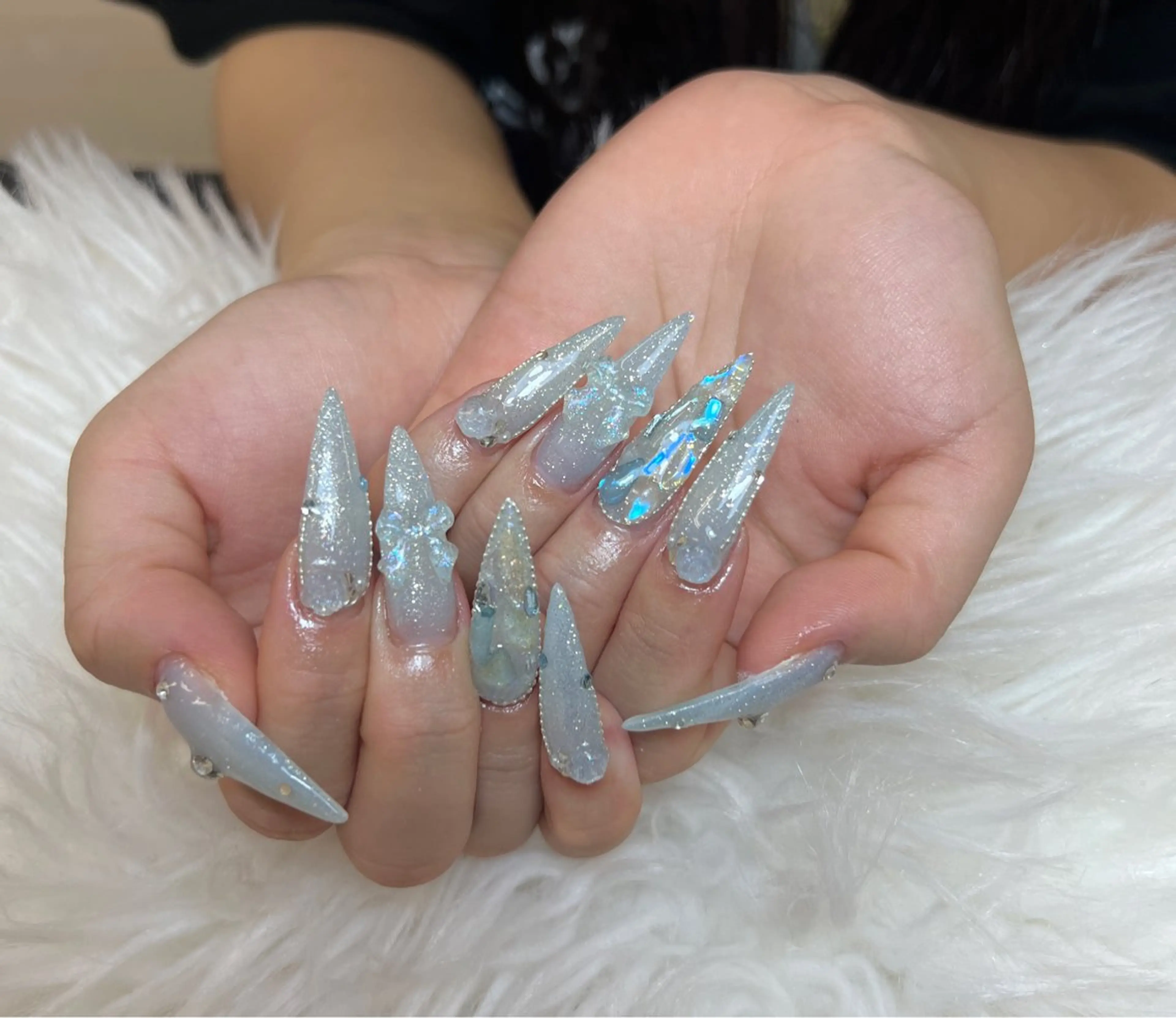 ネイル アートネイル オーロラネイル チークネイル 長さ出し フットネイル ハンドネイル フットネイル ハンドケア Noiranail_ studio川越西口のネイルデザイン