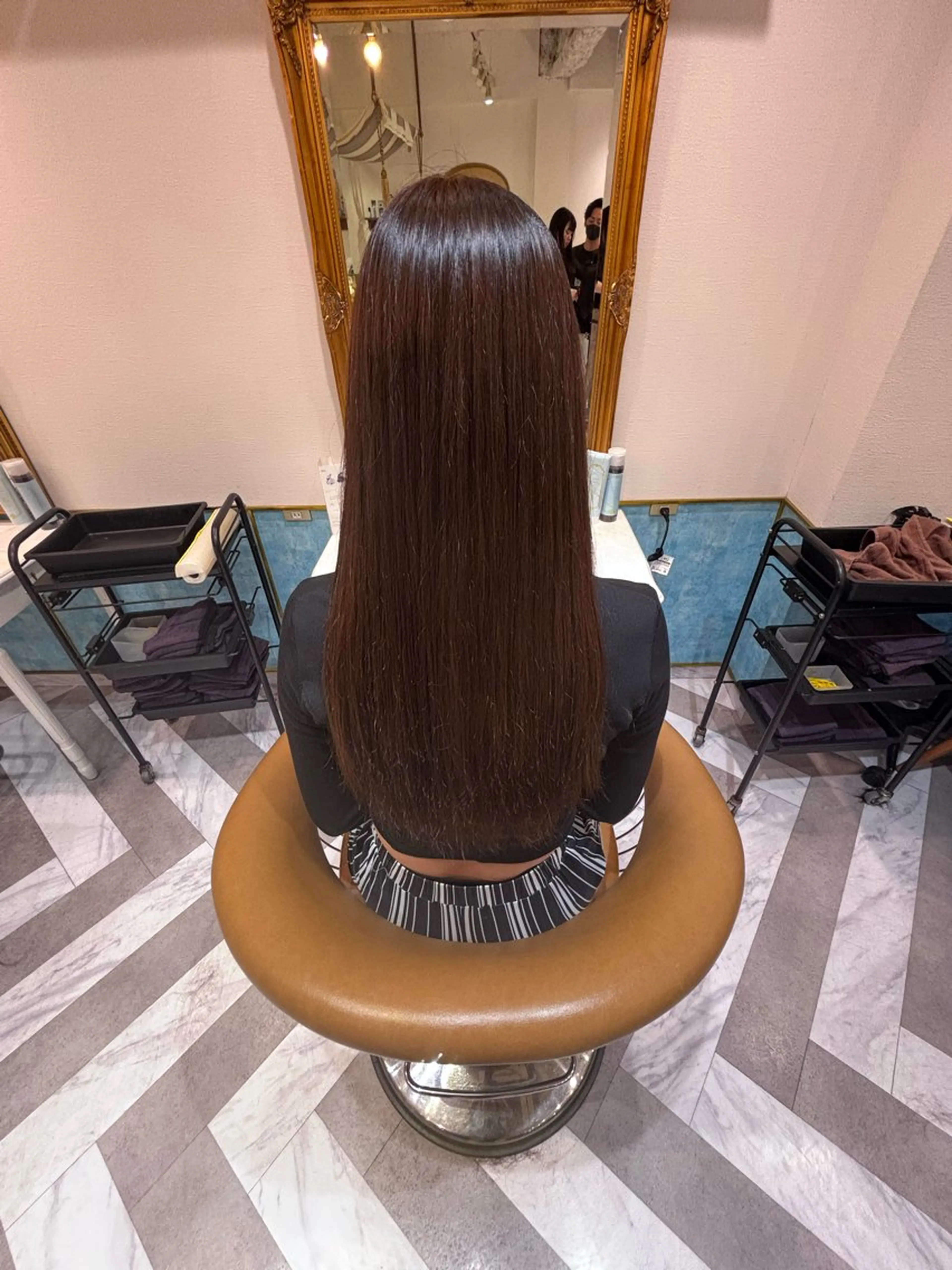 ロング カラー ♥韓国レイヤー/透明 感カラー/顔周りのヘアスタイル