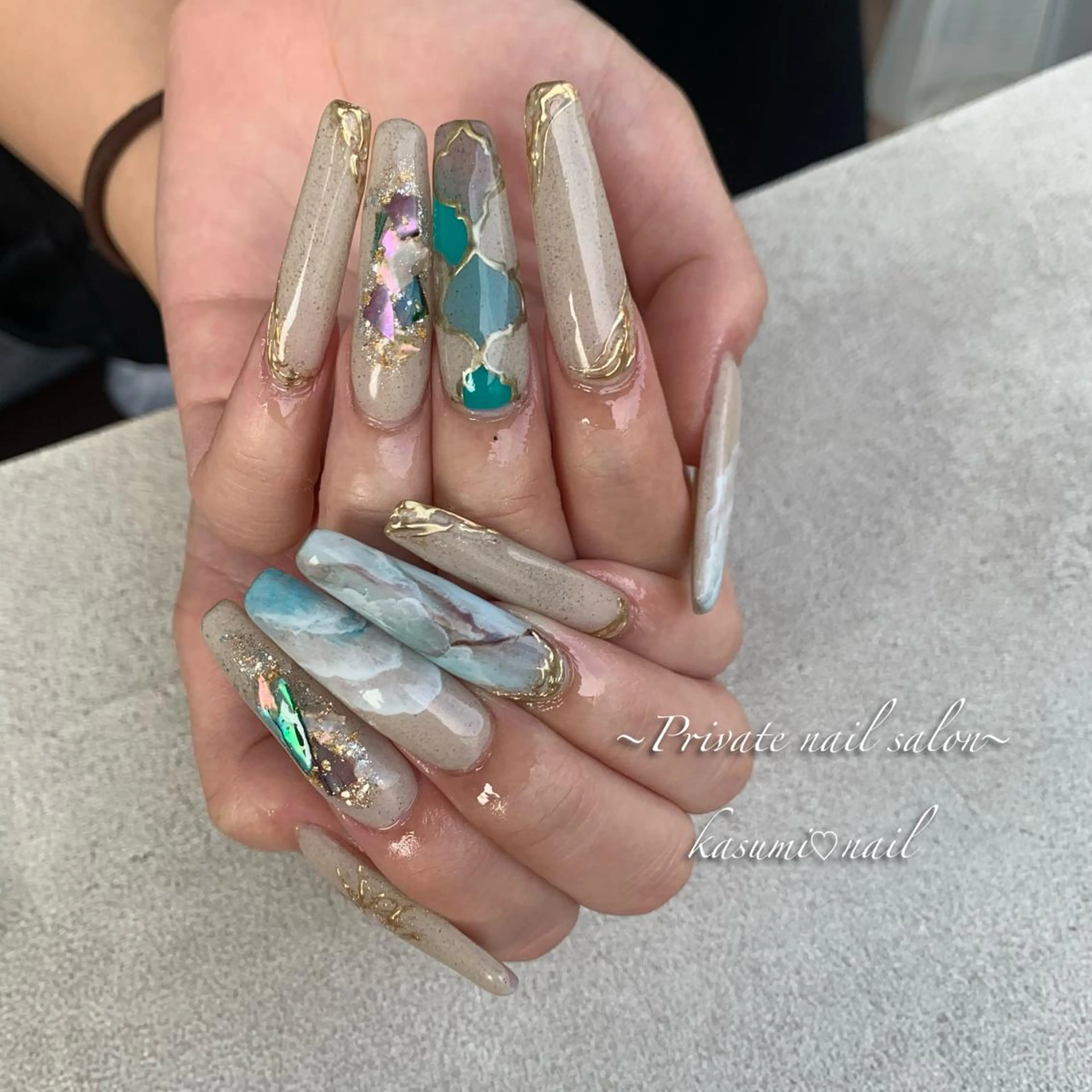 ネイル ラメ(グリッター) マグネットネイル ミラーネイル ニュアンスネイル 冬ネイル KASUMI♡ Nailのネイルデザイン