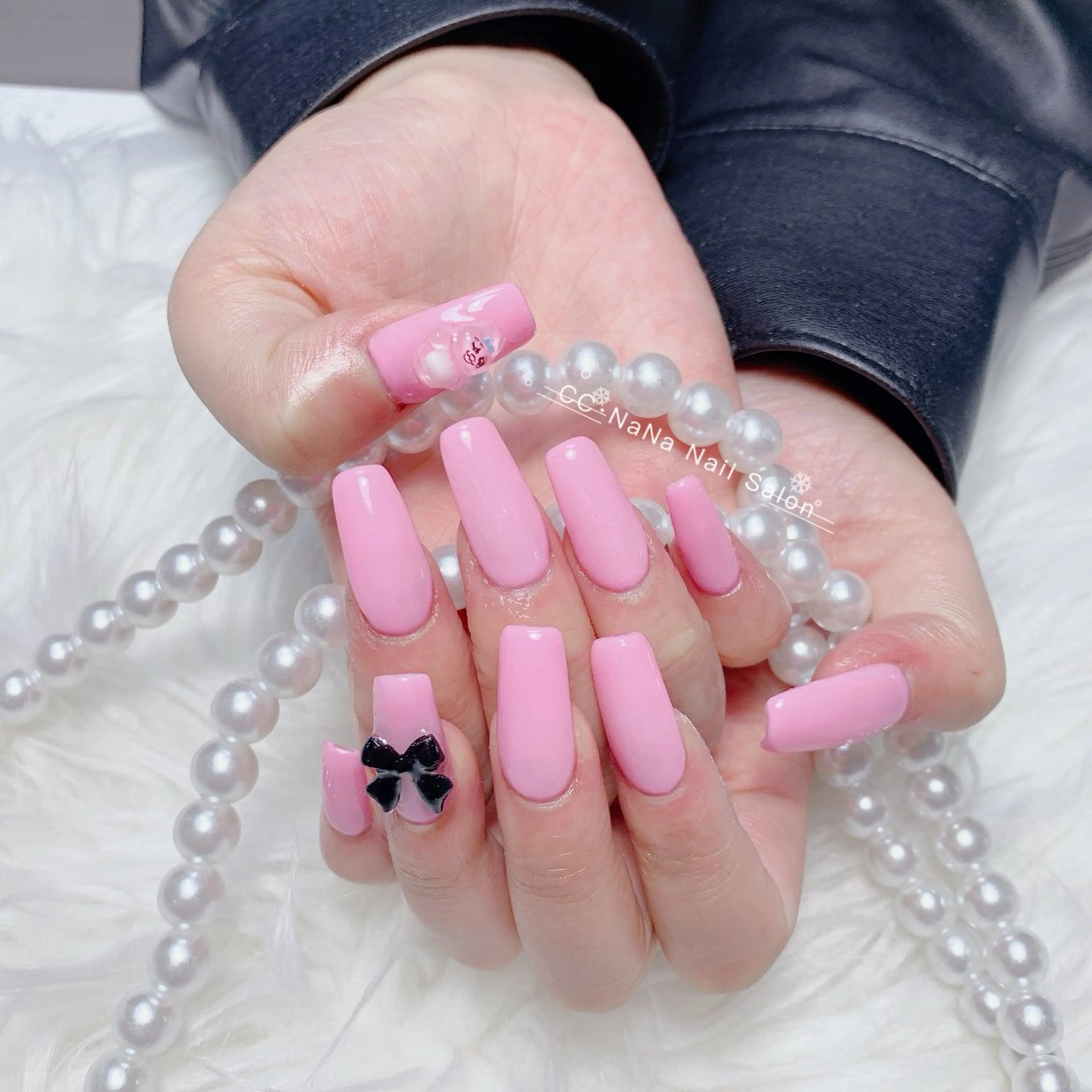 ネイル チークネイル フラッシュネイル ハート キラキラネイル 韓国ネイル ハンドネイル 💎CC・NaNa 韓国風ネイル🌙Cのネイルデザイン