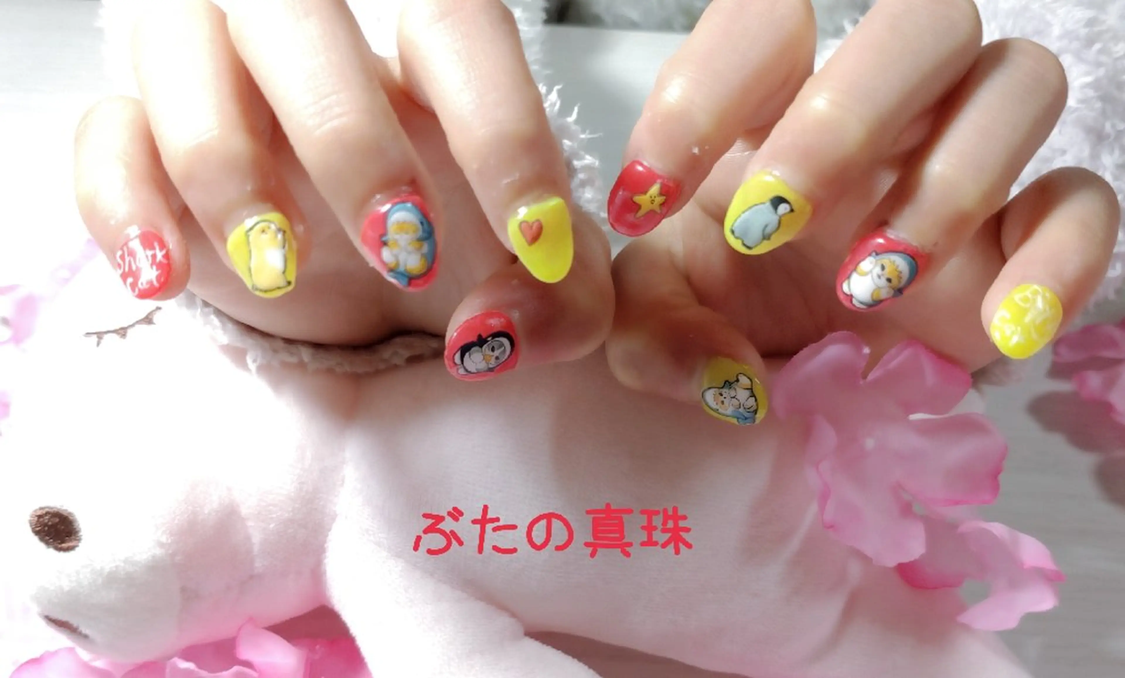 ネイル ハンドネイル 林 珠里のネイルデザイン