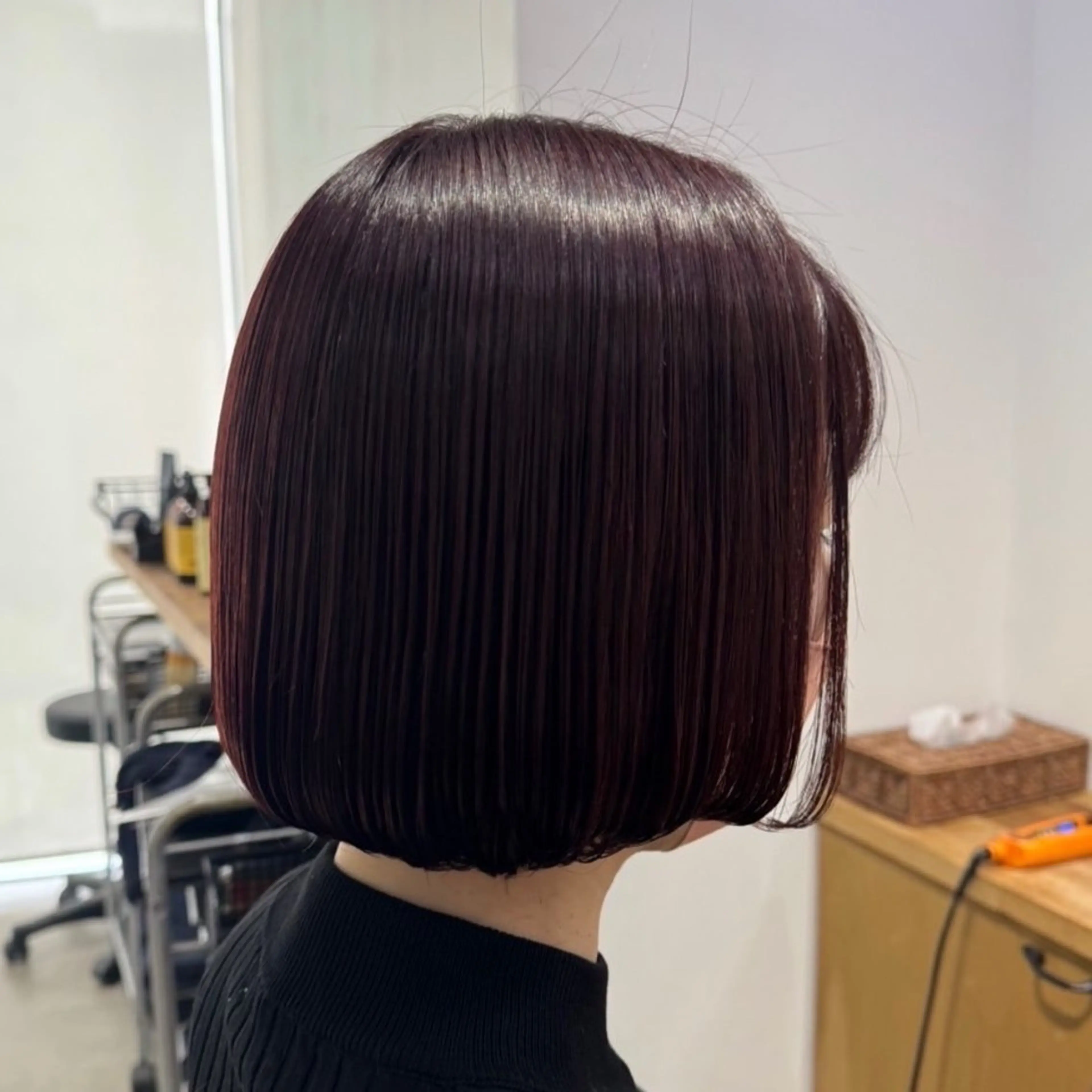 ショート カラー カシス ピンクカラー 安岡美咲✂︎ 艶カラー/髪質改善のヘアスタイル