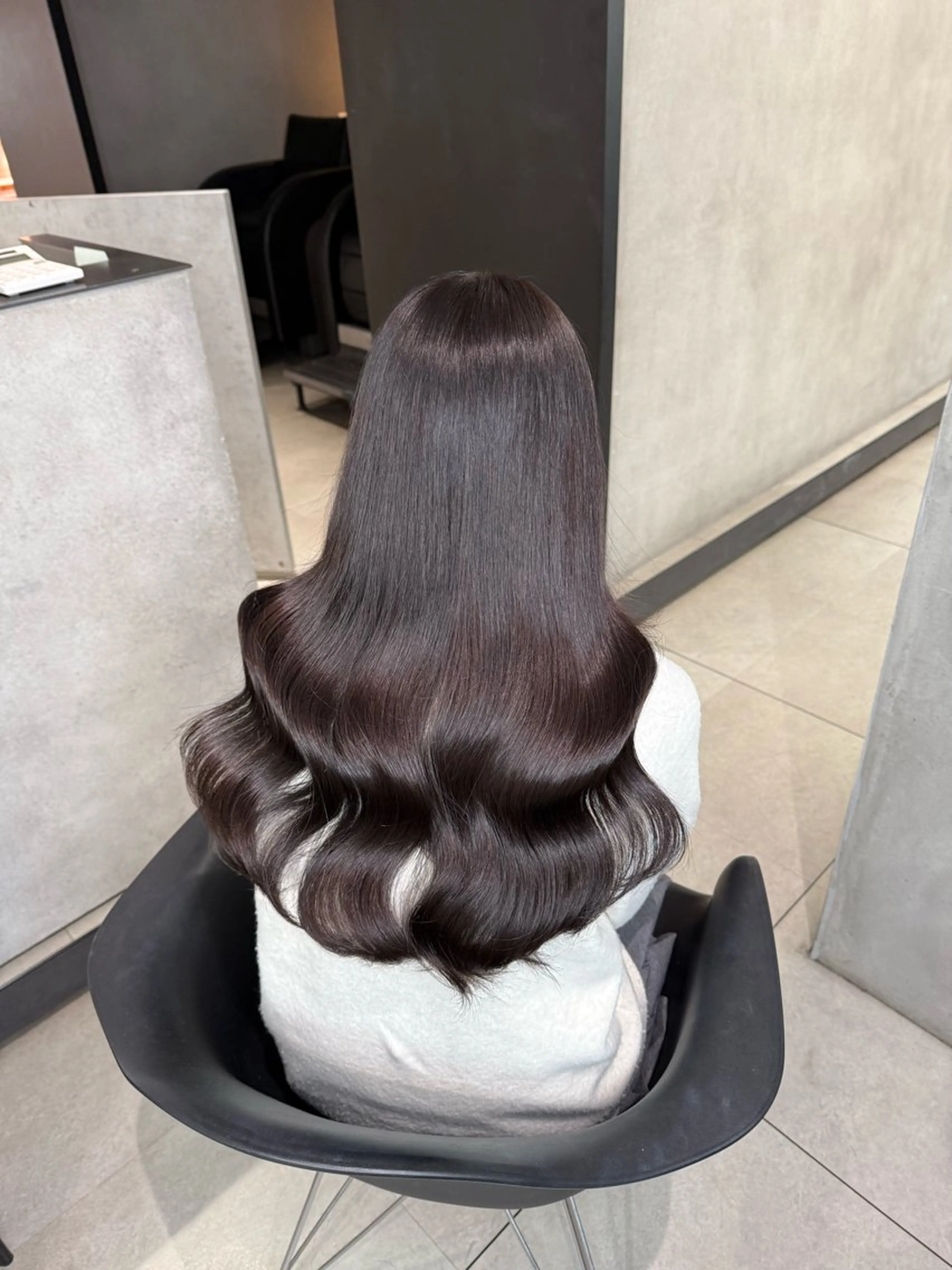 カラー ヘアカラー オフホワイト大阪店（off white）所属・LENA🎀 ハイトーン/エクステのヘアスタイル